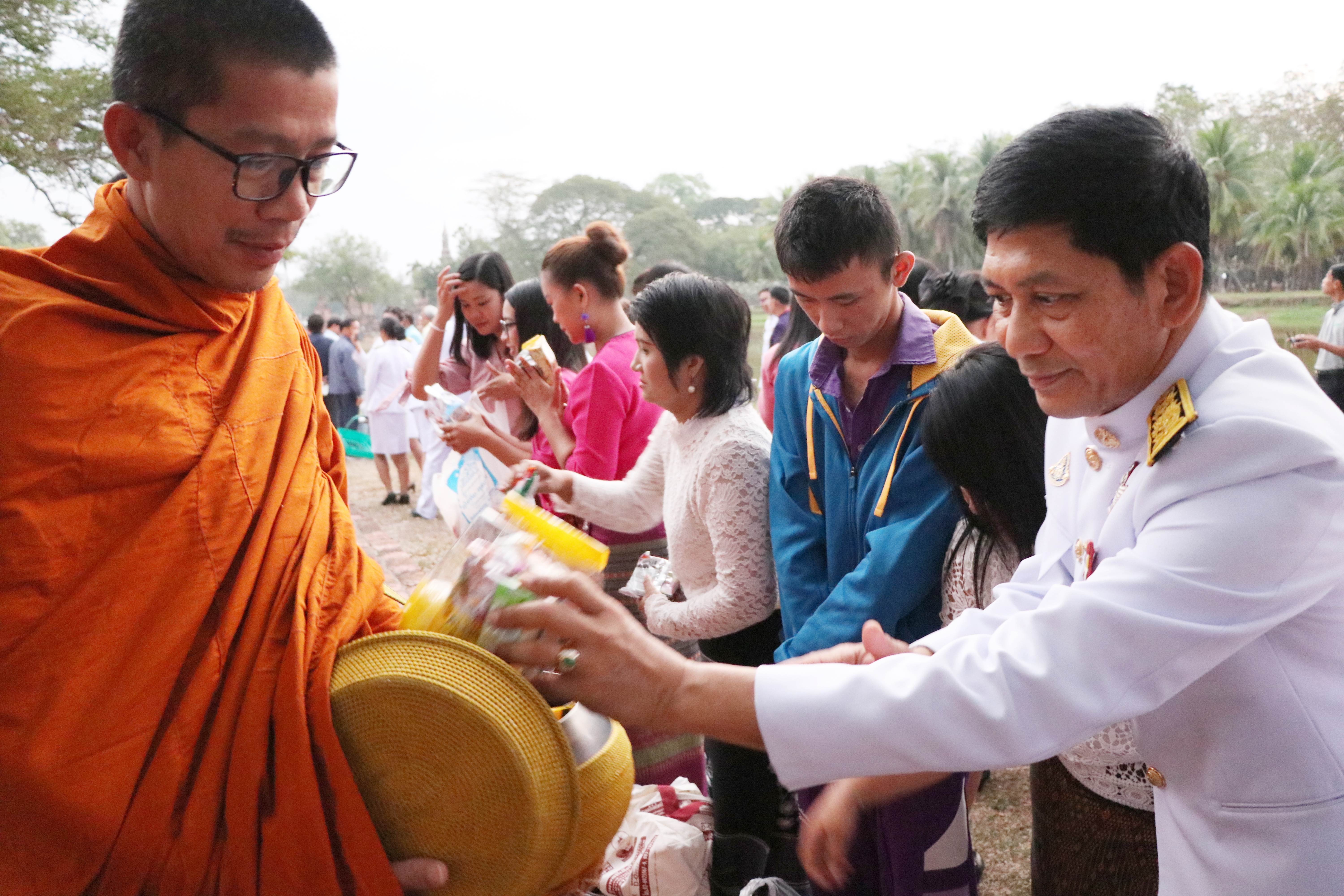 พัฒนาการจังหวัดสุโขทัย นำข้าราชการสำนักงานพัฒนาชุมชน เข้าร่วมพิธี ”วันพ่อขุนรามคำแหงมหาราช” ประจำปี 2562