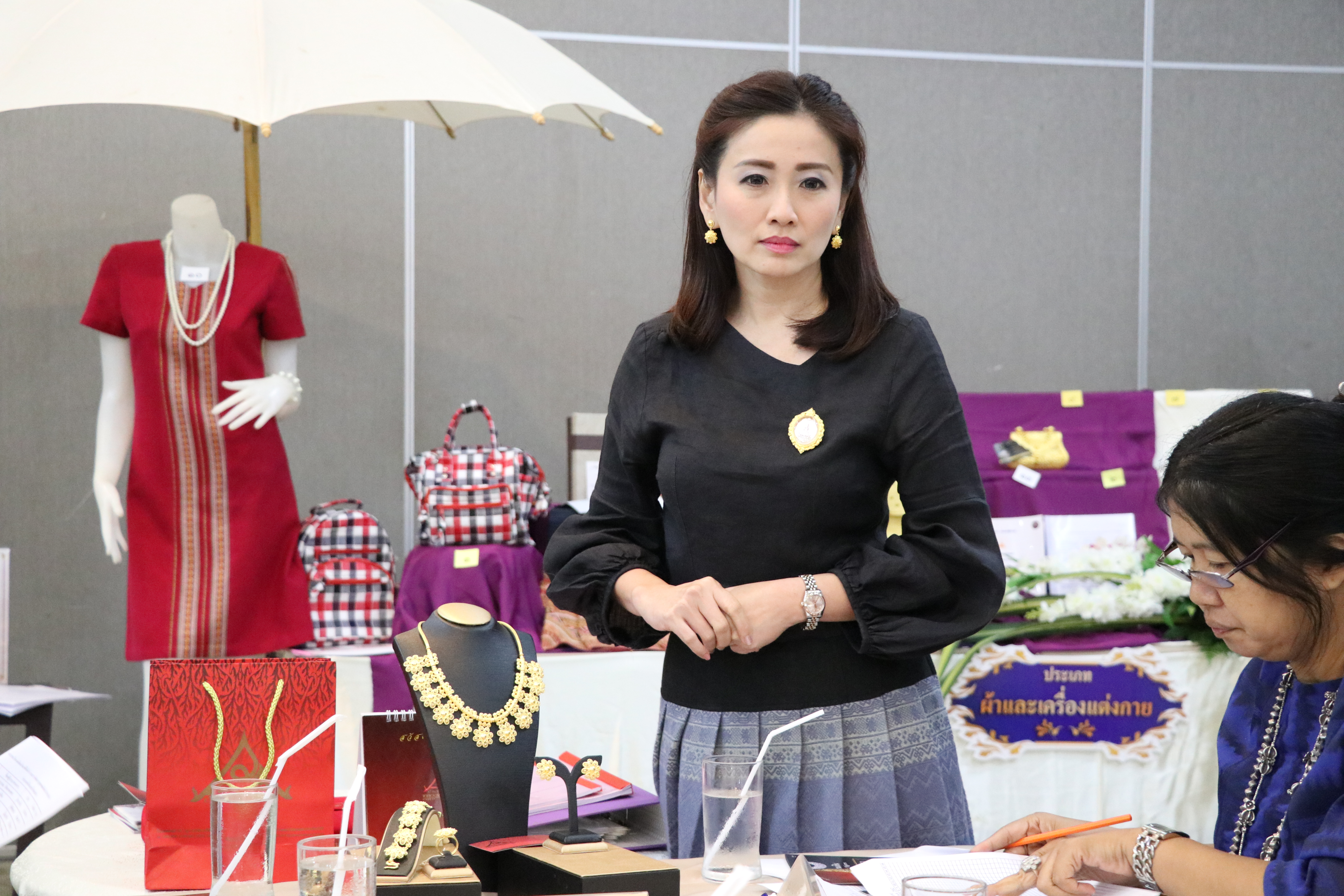 สำนักงานพัฒนาชุมชนจังหวัด คัดสรรค์สุดยอดผลิตภัณฑ์ OTOP เด่น (Provincial Star OTOP :PSO)