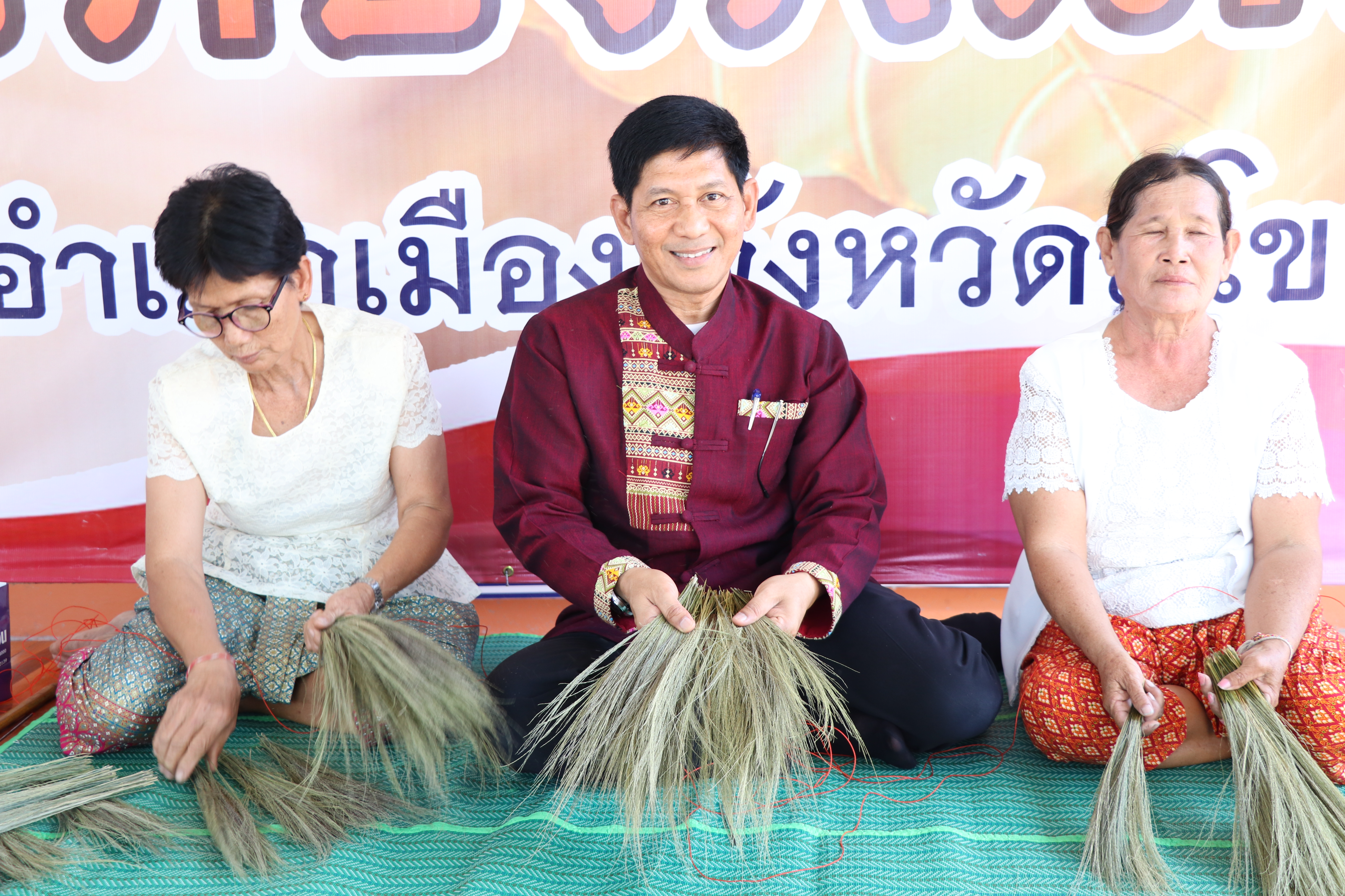 ายสุวิน  พึ่งเงิน พัฒนาการจังหวัดสุโขทัย เป็นประธานพิธีเปิดโครงการชุมชนท่องเที่ยว OTOP นวัตวิถี บ้านโพธ์ทองพัฒนา ม.12 ต.บ้านกล้วย อ.เมืองสุโขทัย จ.สุโขทัย