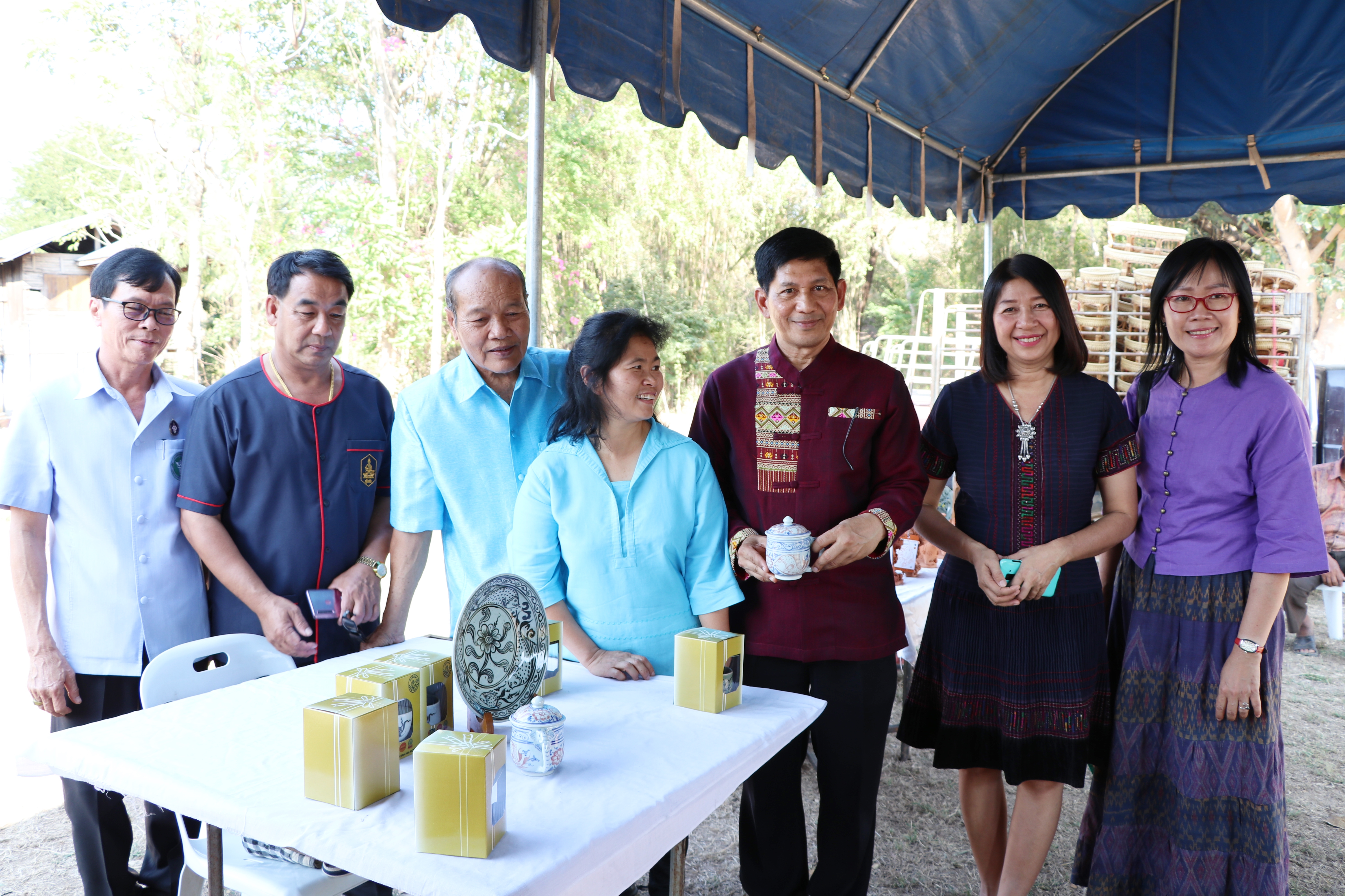 นายสุวิน  พึ่งเงิน พัฒนาการจังหวัดสุโขทัย เป็นประธานพิธีเปิดกิจกรรมเชื่อมโยงเส้นทางการท่องเที่ยวหลัก บ้านเมืองเก่า ม.3 ต.เมืองเก่า อ.เมืองสุโขทัย จ.สุโขทัย