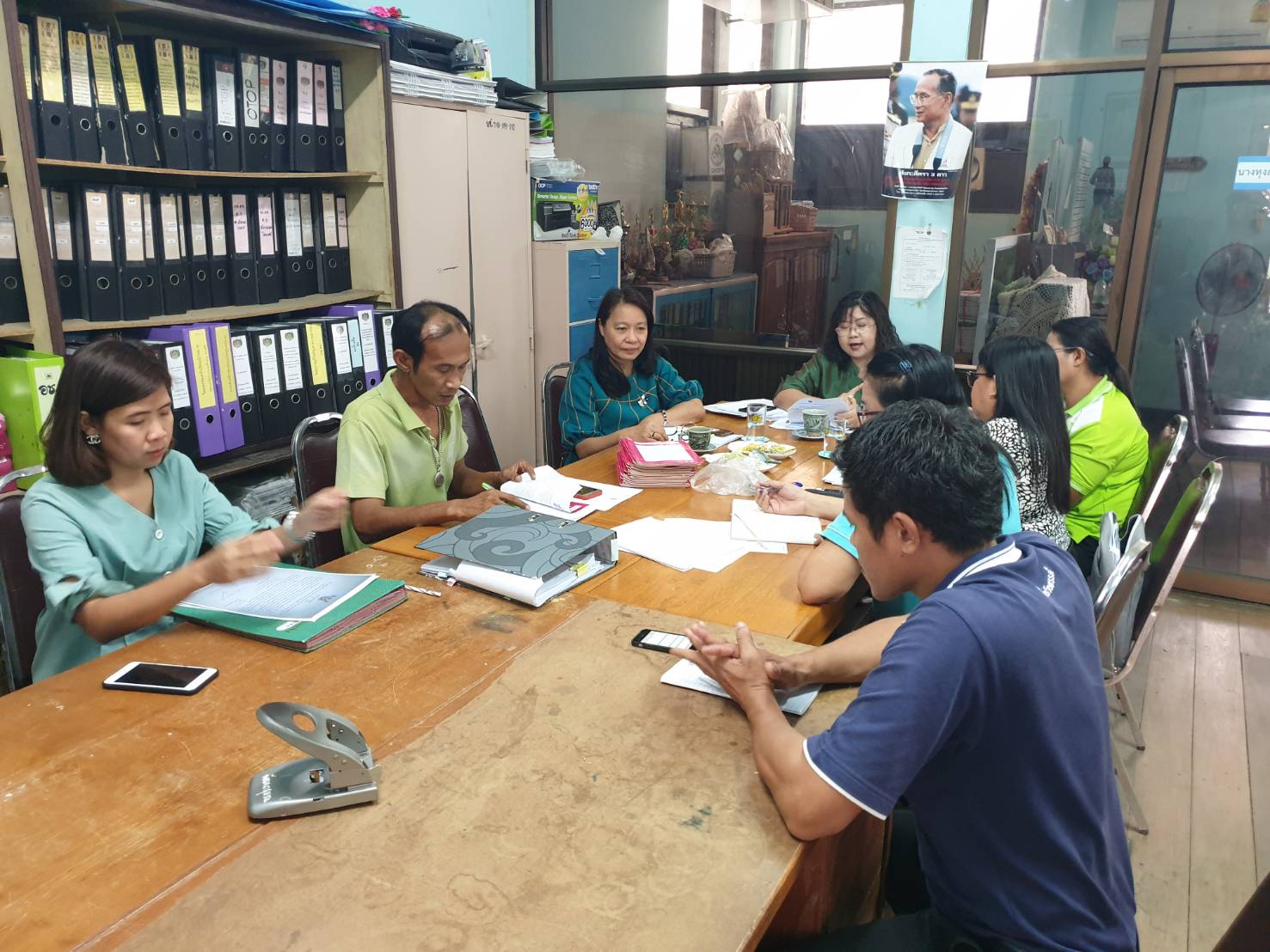 วันที่ 27 มีนาคม 2562 นางสาววารี ทับทองหลาง หัวหน้ากลุ่มงานสารสนเทศฯ นางลำพา สุขเกษม หัวหน้าฝ่ายอำนวยการ และคณะฯ ลงพื้นที่อำเภอเมืองสุโขทัย จ.สุโขทัย เพื่อตรวจติดตาม การบริหารการจัดเก็บข้อมูล จปฐ.ปีงบประมาณ 2562