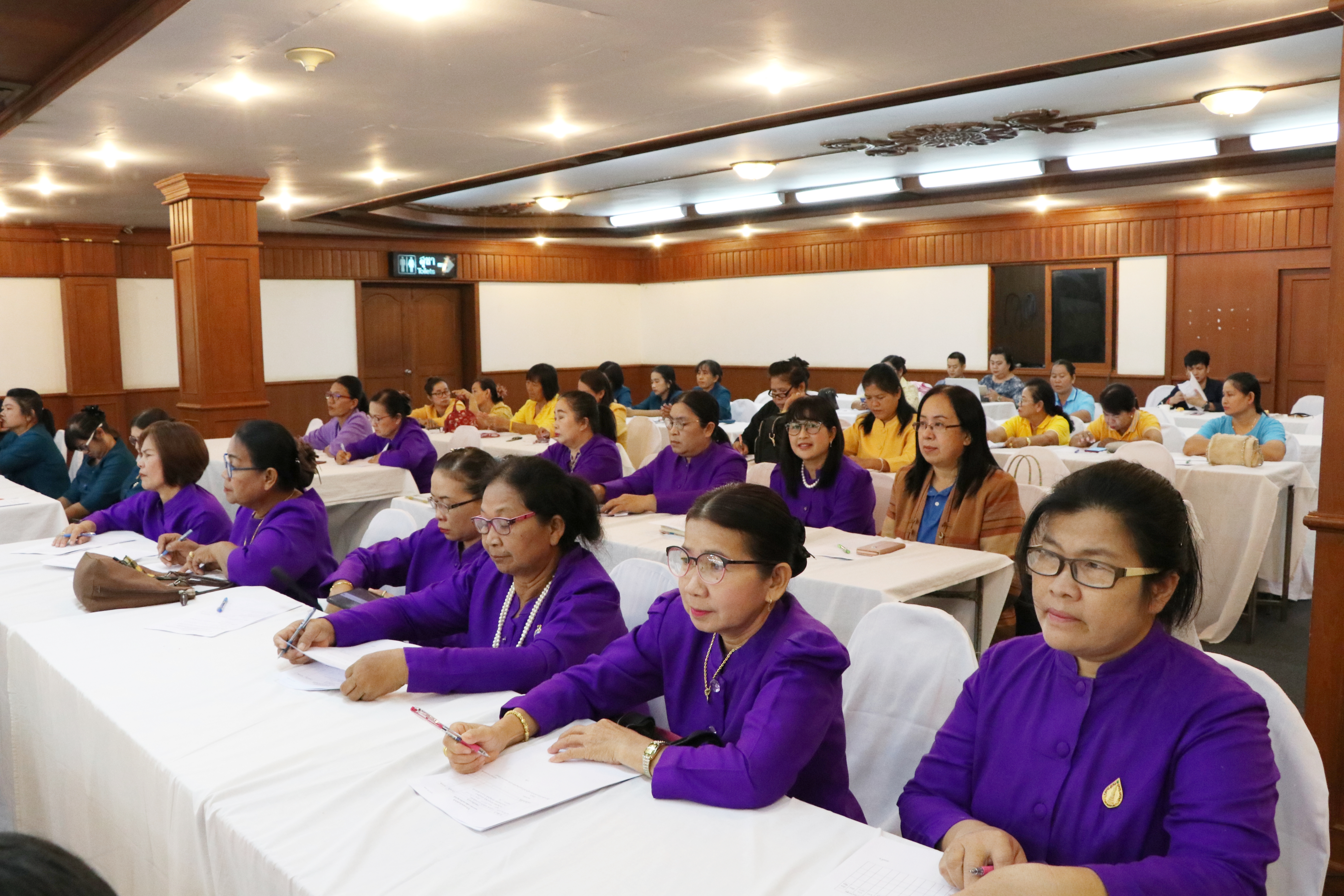 วันที่ 29 มีนาคม 2562 เวลา 09.00 น. นายสุวิน พึ่งเงิน พัฒนาการจังหวัดสุโขทัย เป็นประธานเปิดการประชุมเชิงปฏิบัติการเสริมสร้างภาพลักษณ์กองทุนพัฒนาบทบาทสตรีจังหวัดสุโขทัยด้วยการประชาสัมพันธ์