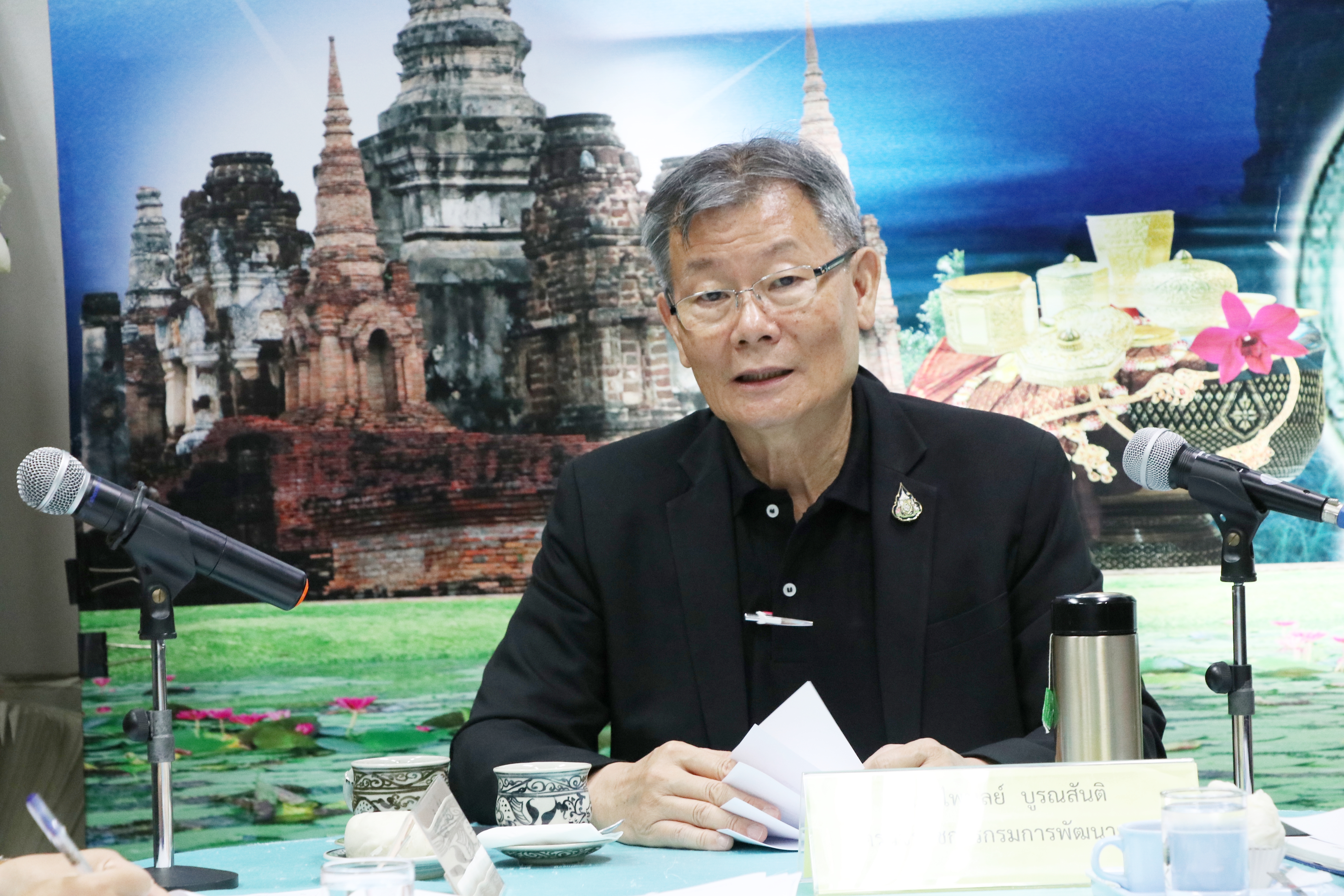 นที่ 30 พฤษภาคม 2562  เวลา 09.30 น. นายไพบูลย์ บูรณสันติ ผู้ตรวจราชการกรมการพัฒนาชุมชน เขตตรวจราชการ ที่ 17,18 เป็นประธานการประชุมตรวจติดตามการขับเคลื่อนงานตามภารกิจรัฐบาลและงานตามภารกิจของกรมการพัฒนาชุมชน จ.สุโขทัย