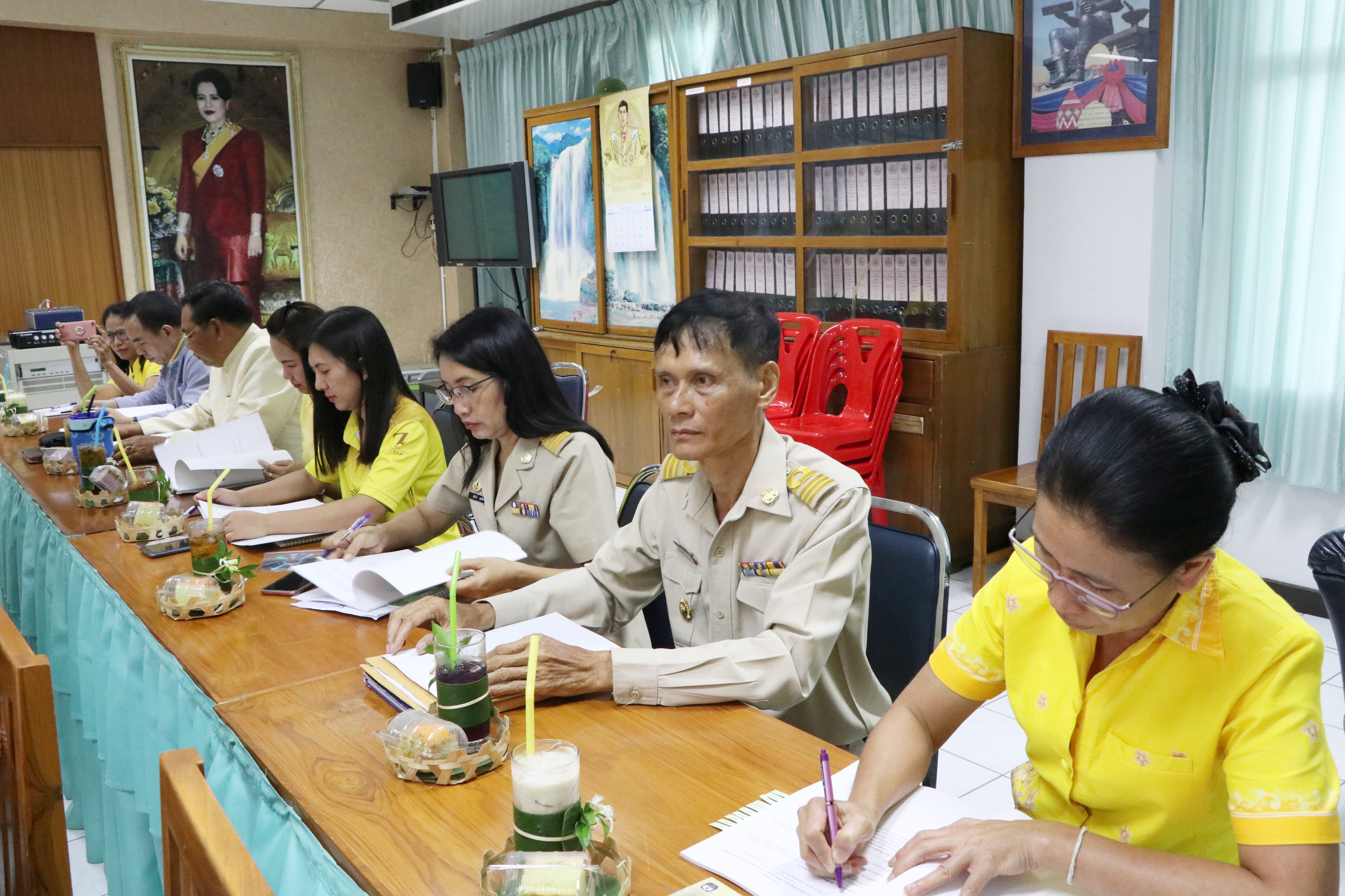 วันที่ 24 มิถุนายน 2562 เวลา 13.00 น. นายสุชาติ ทีคะสุข รองผู้ว่าราชการจังหวัดสุโขทัย เป็นประธานการประชุมคณะทำงานบริหารการจัดเก็บข้อมูลเพื่อการพัฒนาชุมชน ระดับจังหวัดสุโขทัย ครั้งที่ 3/2562