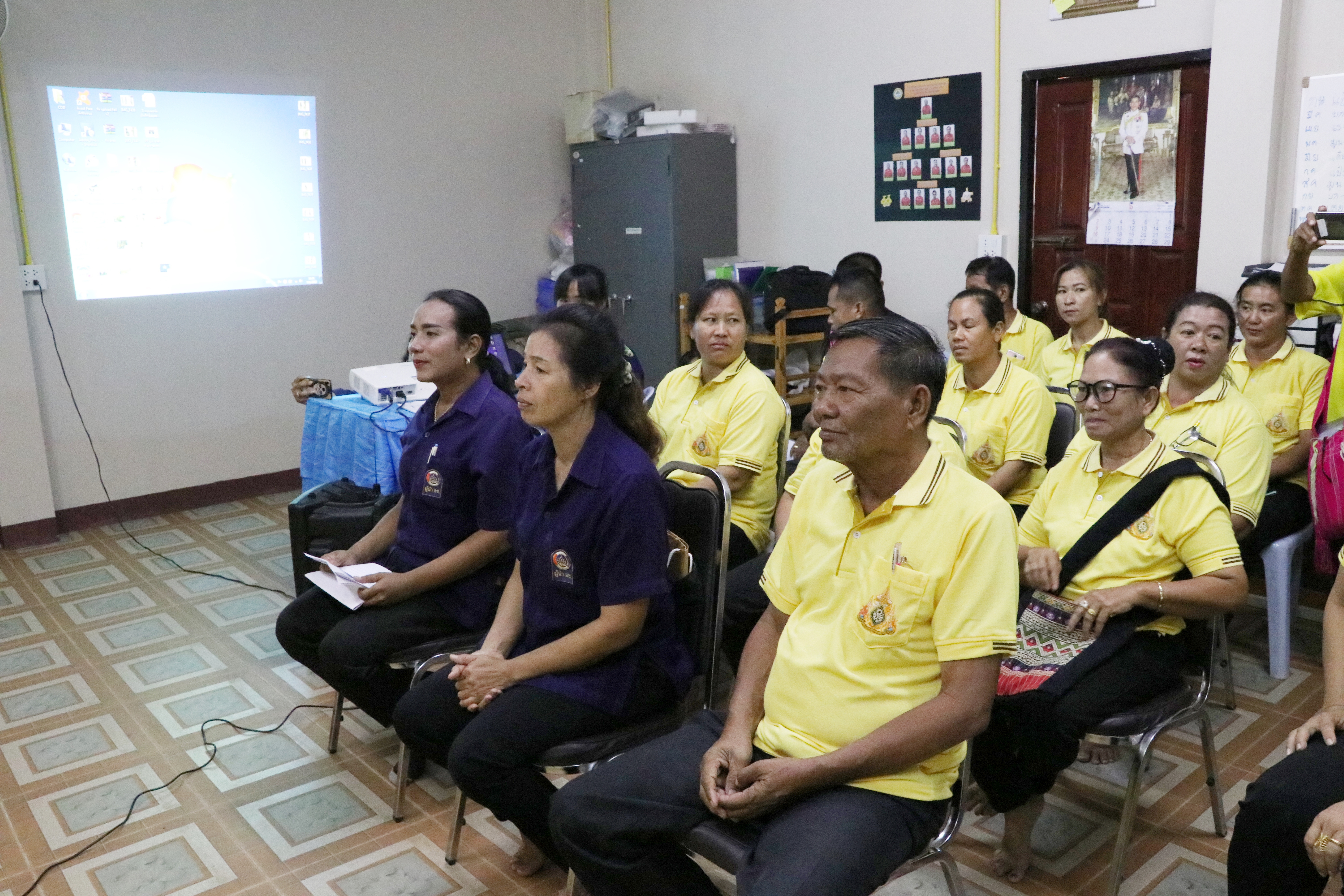 วันที่ 7 มิถุนายน 2562 เวลา 10.00 น. นายสุวิน พึ่งเงิน พัฒนาการจังหวัดสุโขทัย เป็นประธานคัดเลือกกิจกรรมพัฒนาชุมชนดีเด่น ระดับจังหวัด ประจำปี 2562 ณ ที่ทำการกลุ่มออมทรัพย์ฯ หมู่ 10 ตำบลสารจิตร อำเภอศรีสัชนาลัย จังหวัดสุโขทัย