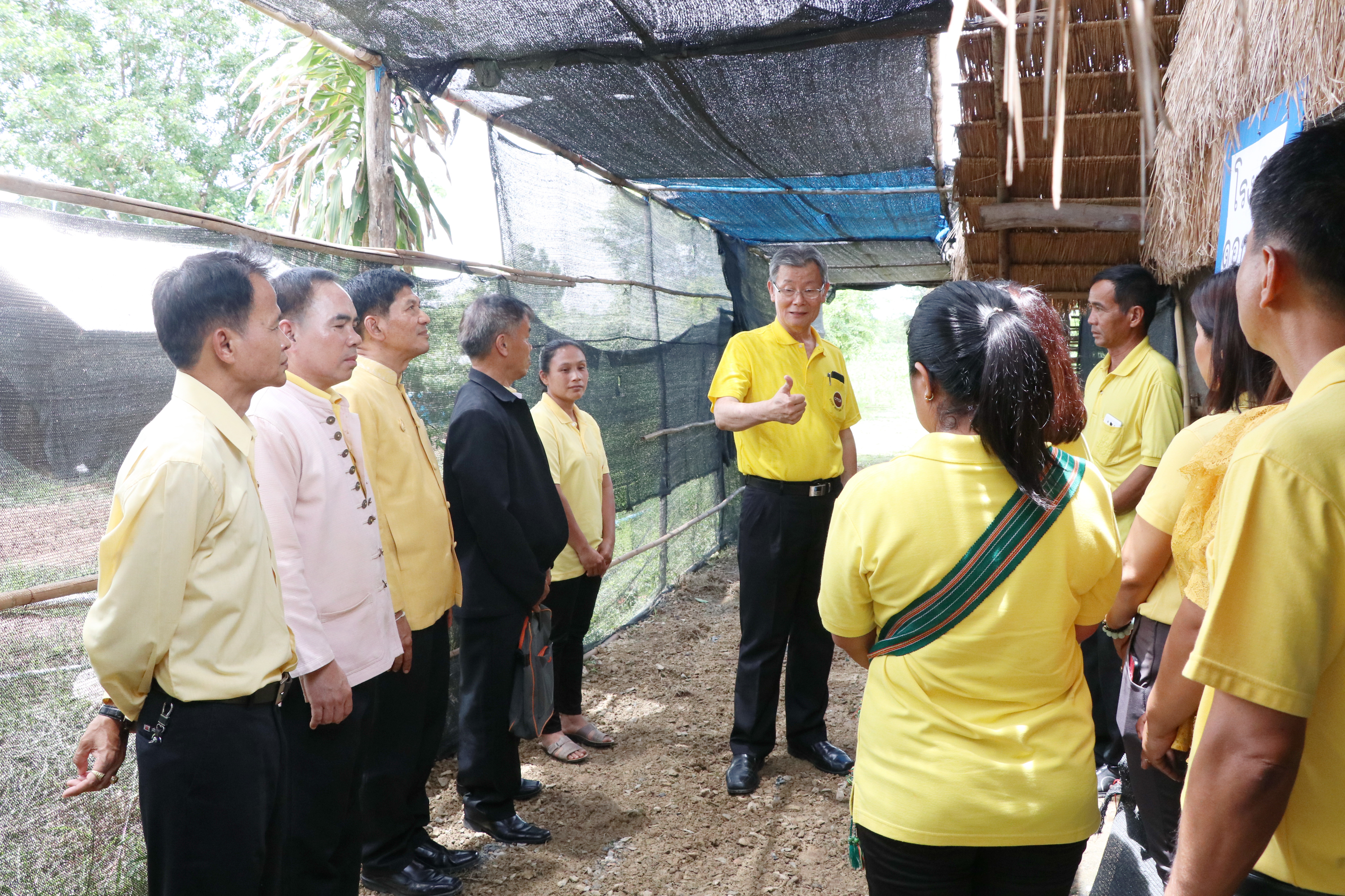 วันที่ 4 กรกฎาคม 2562 เวลา 09.00 น. นายไพบูลย์ บูรณสันติ ผู้ตรวจราชการกรมการพัฒนาชุมชน เขตตรวจราชการ ที่ 17,18 พร้อมด้วยคณะกรรมการตรวจติดตามคัดเลือกฯ ประจำปี 2562 ลงพื้นที่พิจารณาคัดเลือกกิจกรรมกลุ่มอาชีพกองทุนพัฒนาบทบาทสตรีดีเด่น (กลุ่มเพาะเห็ดนางฟ้า) หมู่ 6 ต.นาทุ่ง อ.สวรรคโลก จังหวัดสุโขทัย