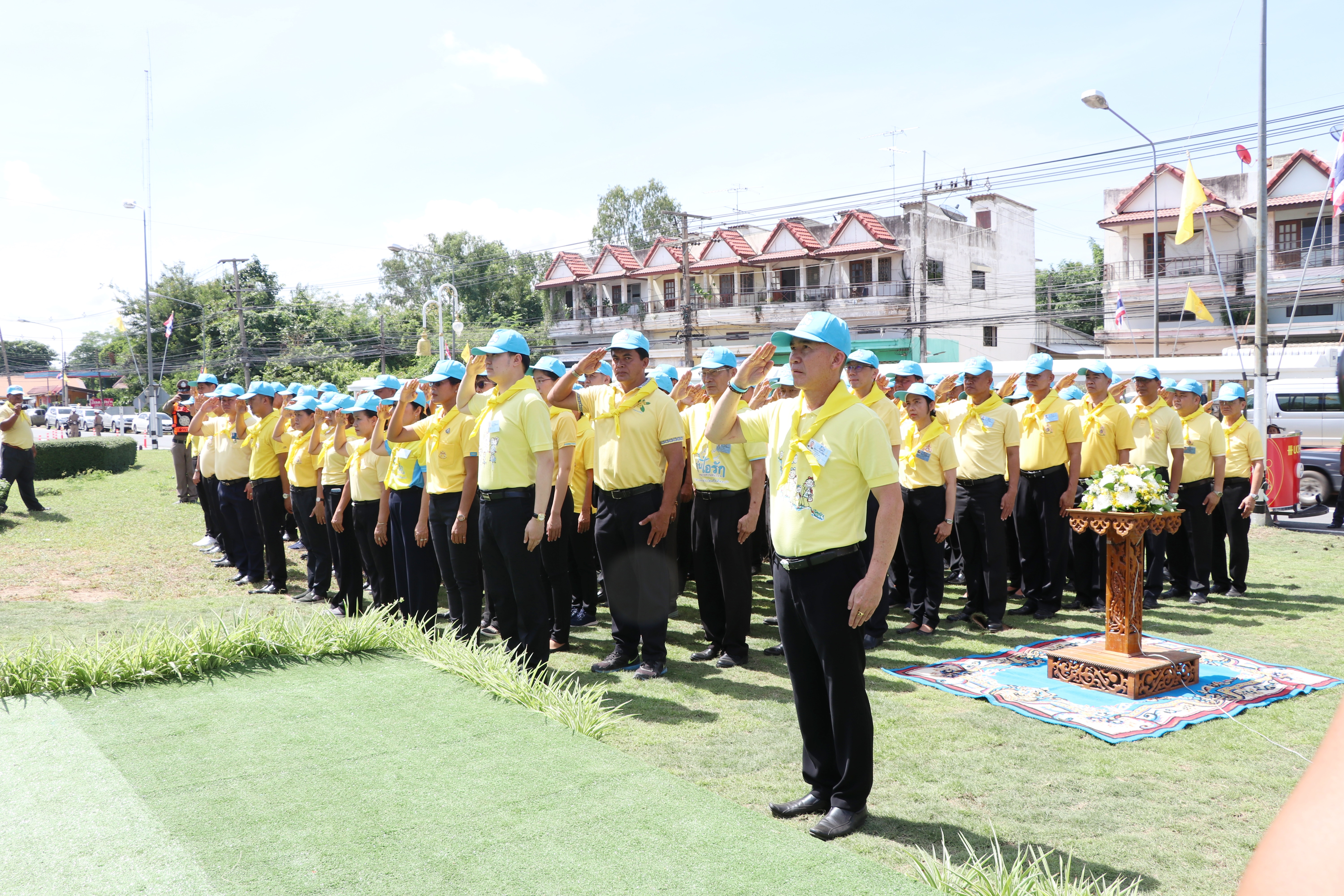 นที่ 28 กรกฎาคม 2562  เวลา 10.00 น. นายสุวิน พึ่งเงิน พัฒนาการจังหวัดสุโขทัย เข้าร่วมกิจกรรมบำเพ็ญสาธารณประโยชน์ของประชาชนจิตอาสาพระราชทาน 904 วปร.และพิธีเปิดป้ายโครงการ 1 จังหวัด 1 ถนนเฉลิมพระเกียรติจังหวัดสุโขทัย เนื่องในโอกาสมหามงคลพระราชพิธีบรมราชาภิเษก พ.ศ.2562 ณ บริเวณแยกบ้านนา ถนนทางหลวงหมายเลข 12 ต.เมืองเก่า อ.เมืองสุโขทัย จ.สุโขทัย