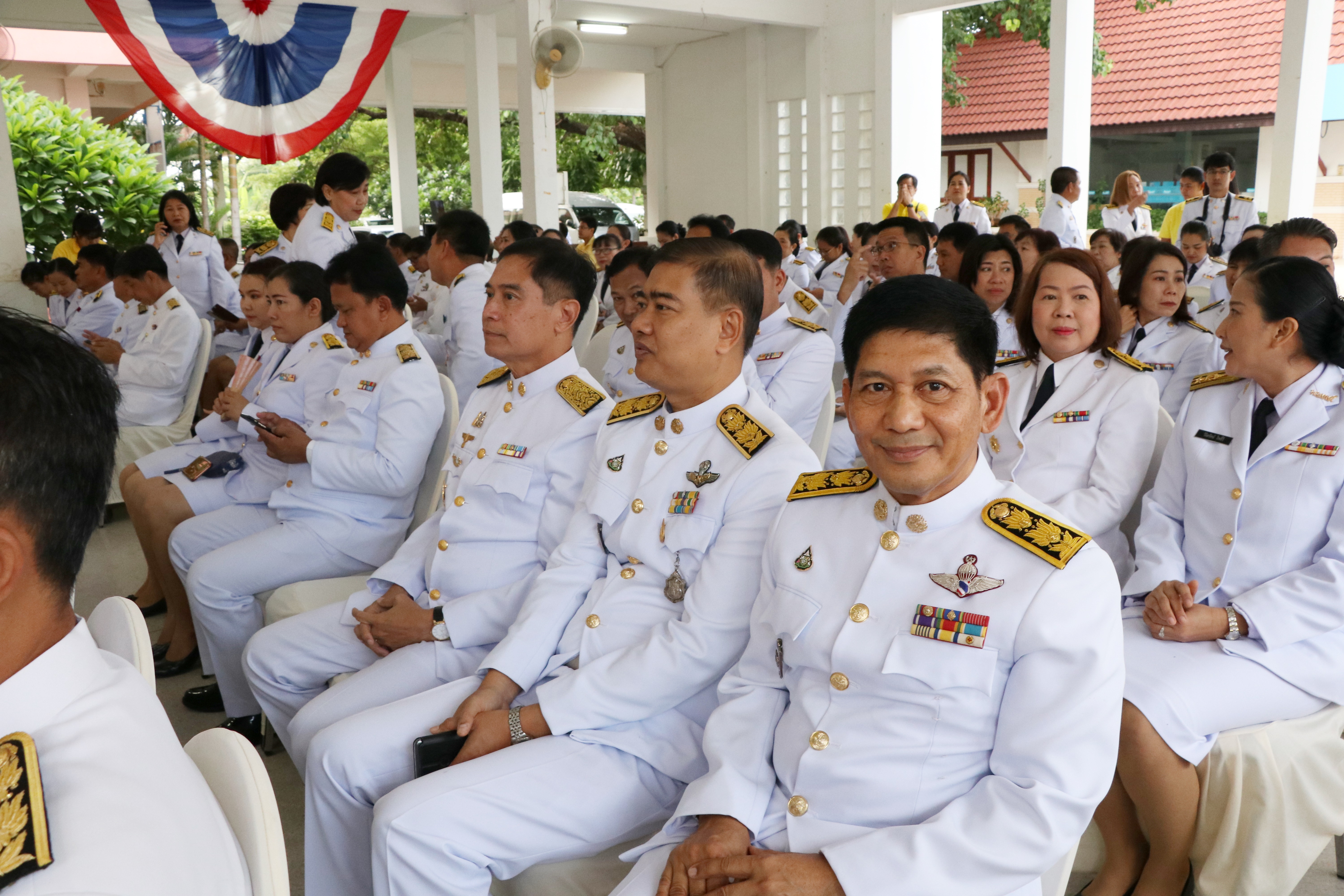 นที่ 28 กรกฎาคม 2562  เวลา 07.00 น. นายสุวิน พึ่งเงิน พัฒนาการจังหวัดสุโขทัย นำข้าราชการสำนักงานพัฒนาชุมชนจังหวัดสุโขทัย ร่วมกิจกรรมเนื่องในโอกาสวันเฉลิมพระชนมพรรษา 67 พรรษา 28 กรกฎาคม 2562 พระบาทสมเด็จพระปรเมนทรรามาธิบดีศรีสินทรมหาวชิราลงกรณฯ พระวชิรเกล้าเจ้าอยู่หัว ณ ศาลาเอนกประสงค์ ศาลากลางจังหวัดสุโขทัย