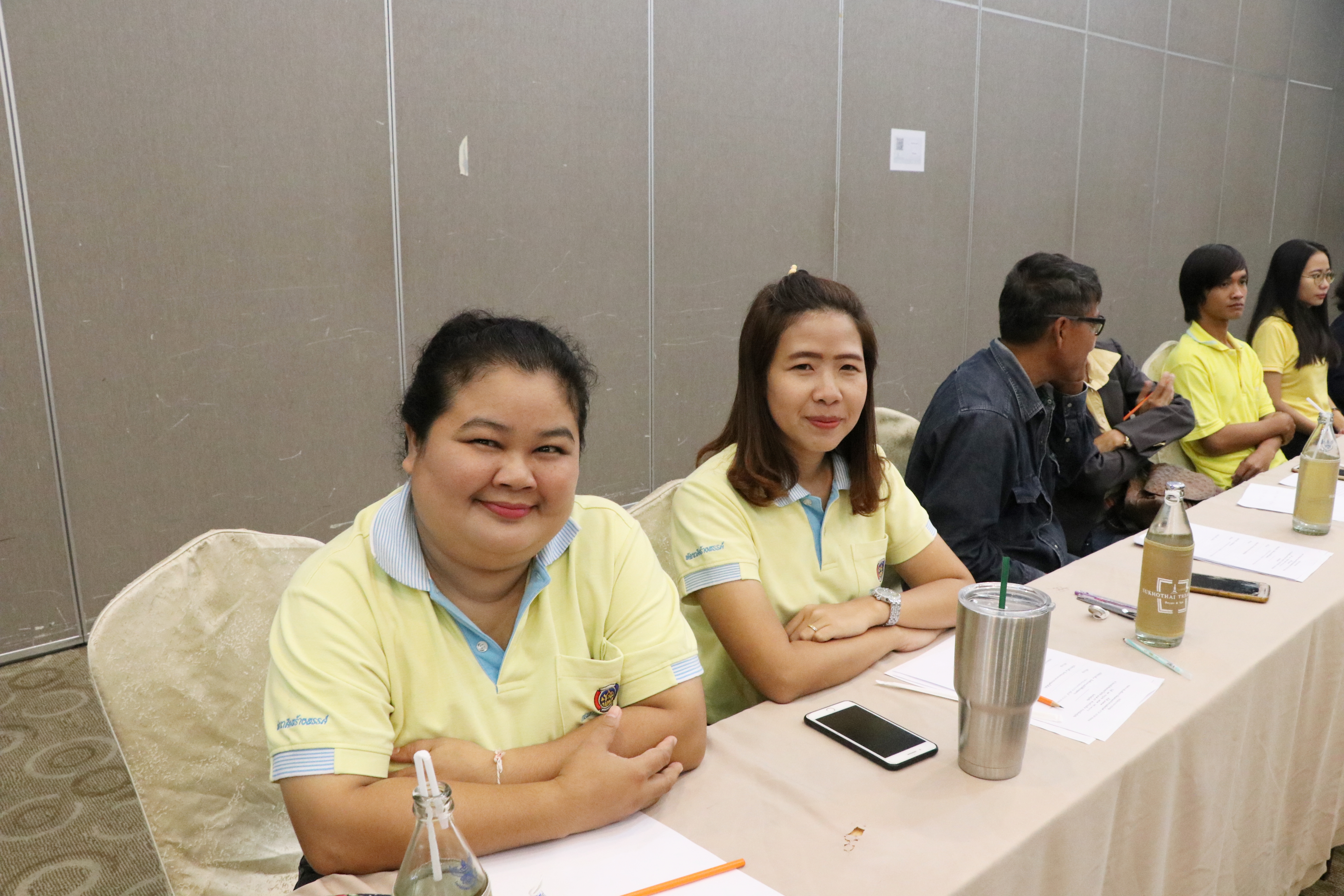 วันที่ 25 กรกฎาคม 2562 เวลา 10.00 น. นายสุวิน  พึ่งเงิน พัฒนาการจังหวัดสุโขทัย เป็นประธานเปิดการประชุมกลไกการขับเคลื่อนการจัดแสดงและจำหน่ายผลิตภัณฑ์ OTOP ตามโครงการ OTOP เคลื่อนที่ (OTOP Mobile) จังหวัดสุโขทัย ณ โรงแรมเทรเชอร์ รีสอร์ทแอนด์สปา อำเภอเมืองสุโขทัย จังหวัดสุโขทัย