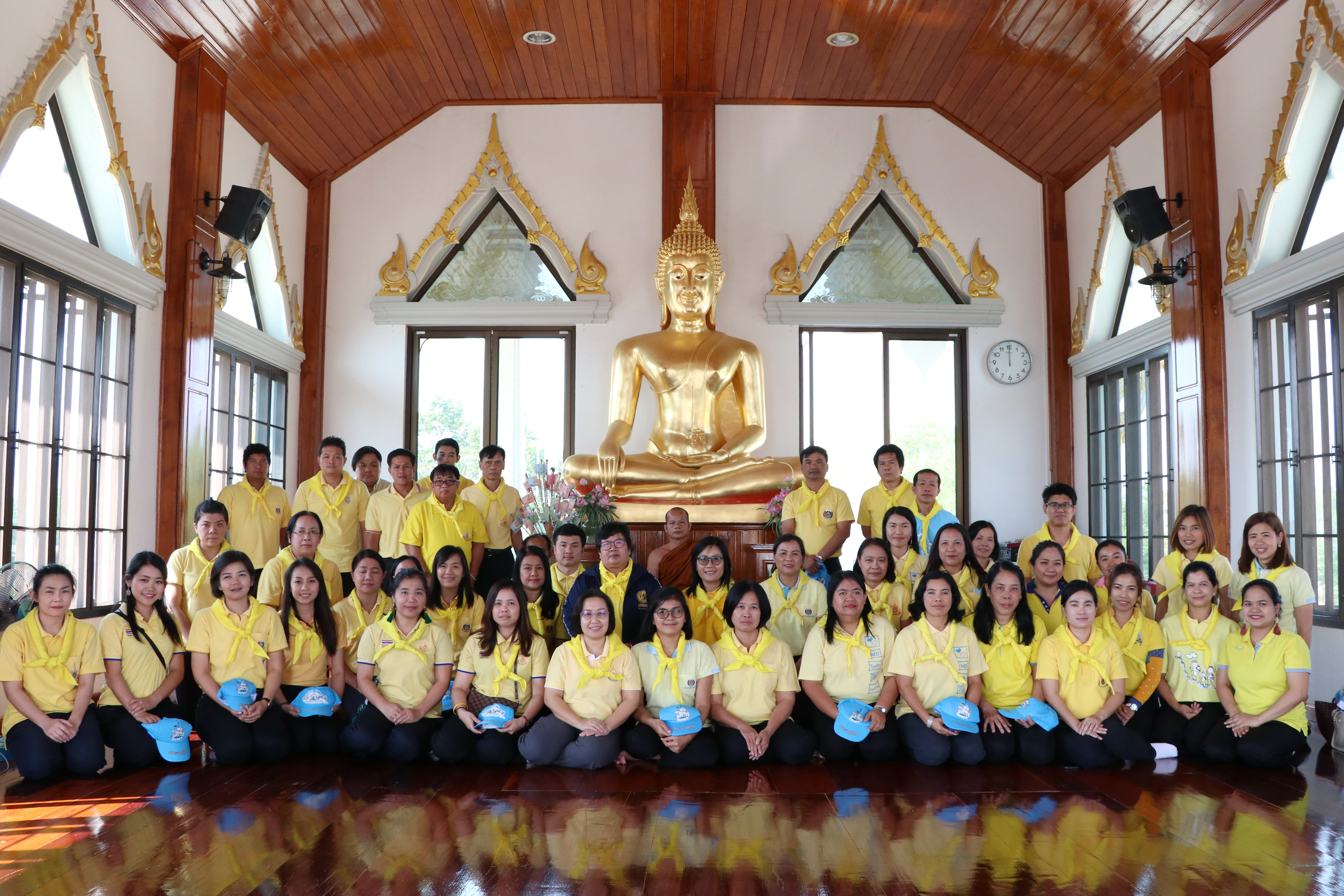 พช.สุโขทัย จัดโครงการ“เสริมสร้างวินัย จริยธรรม ข้าราชการพัฒนาชุมชน สู่องค์กรคุณธรรม บนวิถี “บวร” (บ้าน/วัด/ราชการ