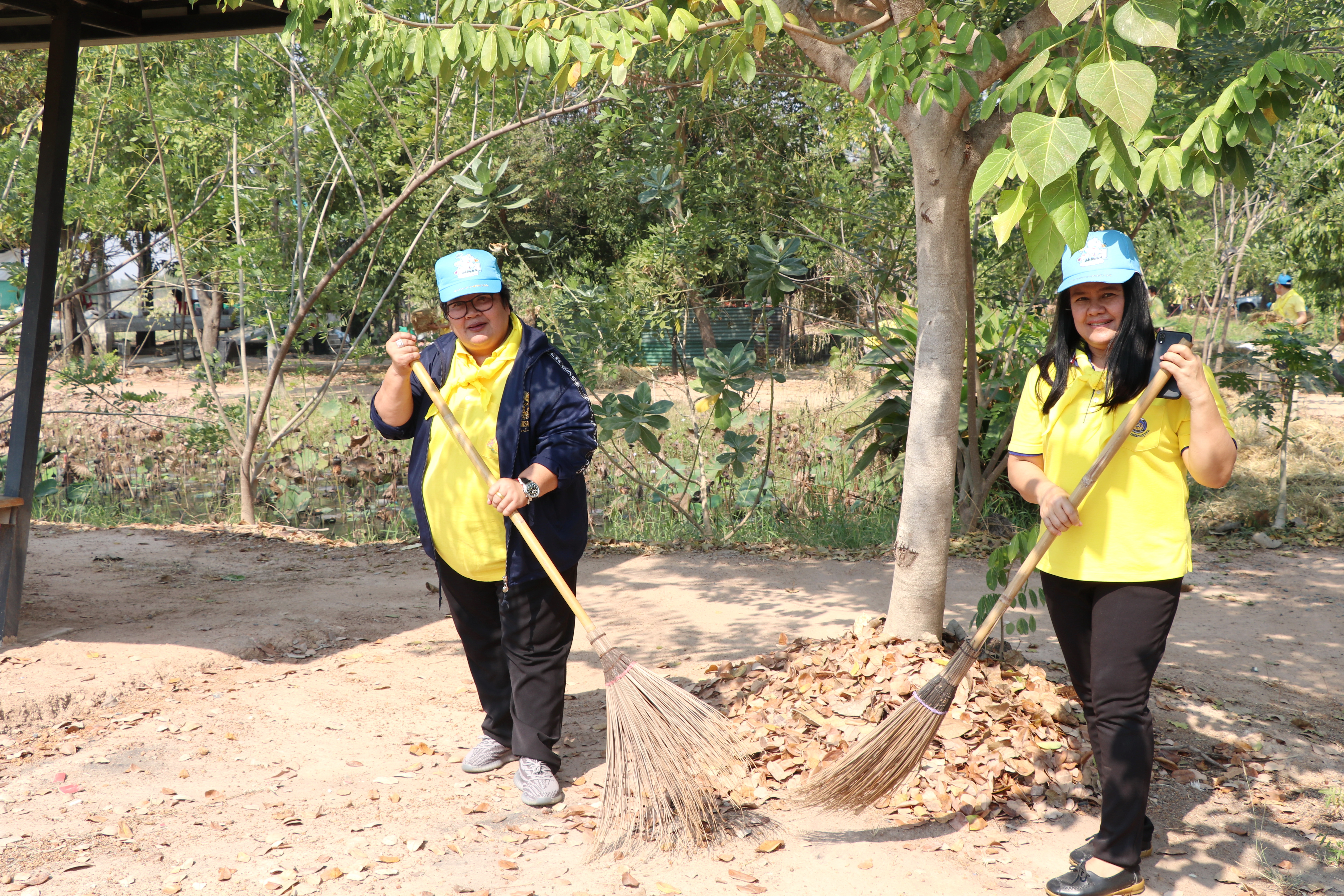 พช.สุโขทัย จัดโครงการ“เสริมสร้างวินัย จริยธรรม ข้าราชการพัฒนาชุมชน สู่องค์กรคุณธรรม บนวิถี “บวร” (บ้าน/วัด/ราชการ