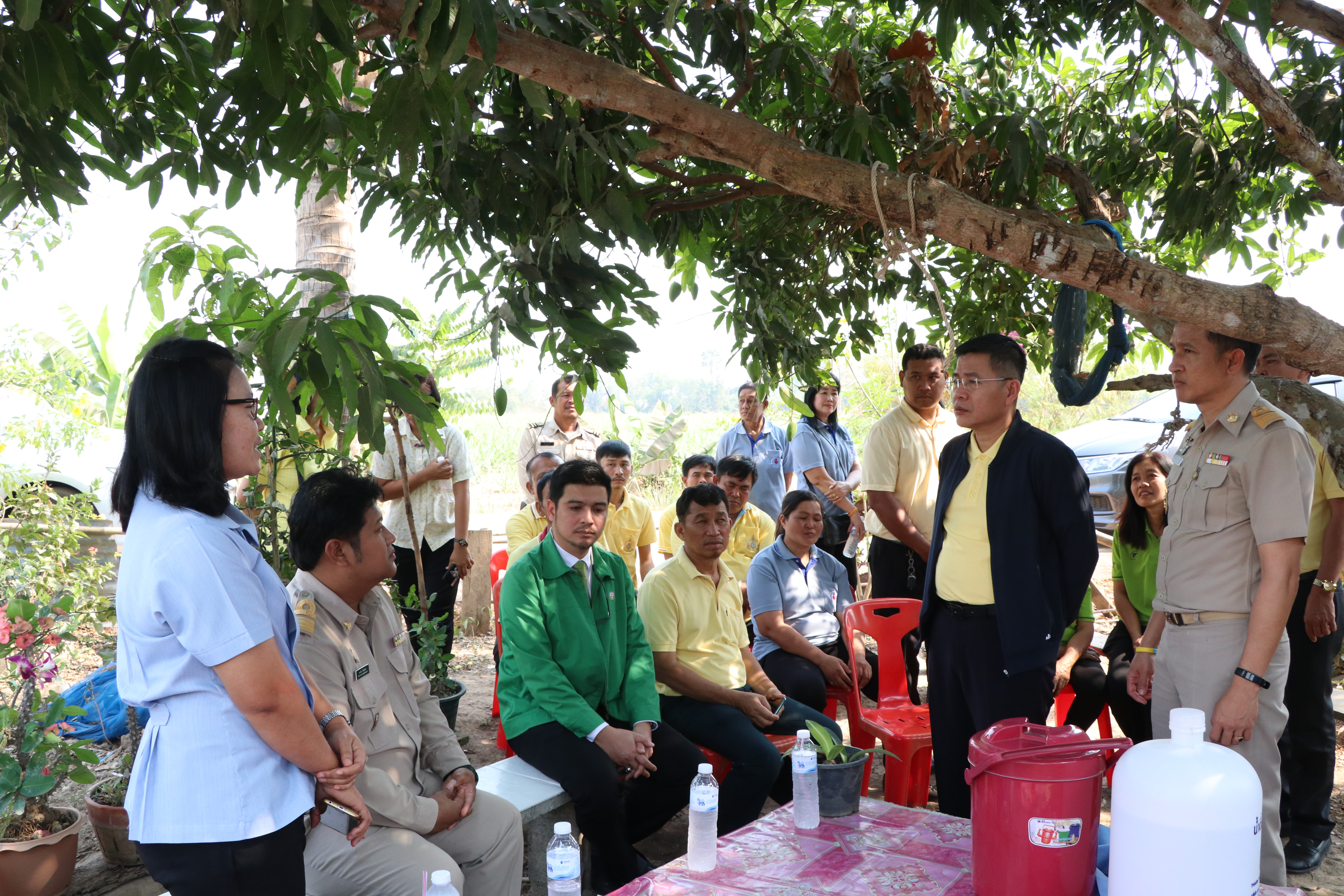 “จังหวัดสุโขทัย ผนึกกำลังหน่วยงานราชการจังหวัด/อำเภอ ลงพื้นที่บูรณาการแก้ไขปัญหาความยากจน ตามโครงการ”สุโขทัยเมืองผาสุก”