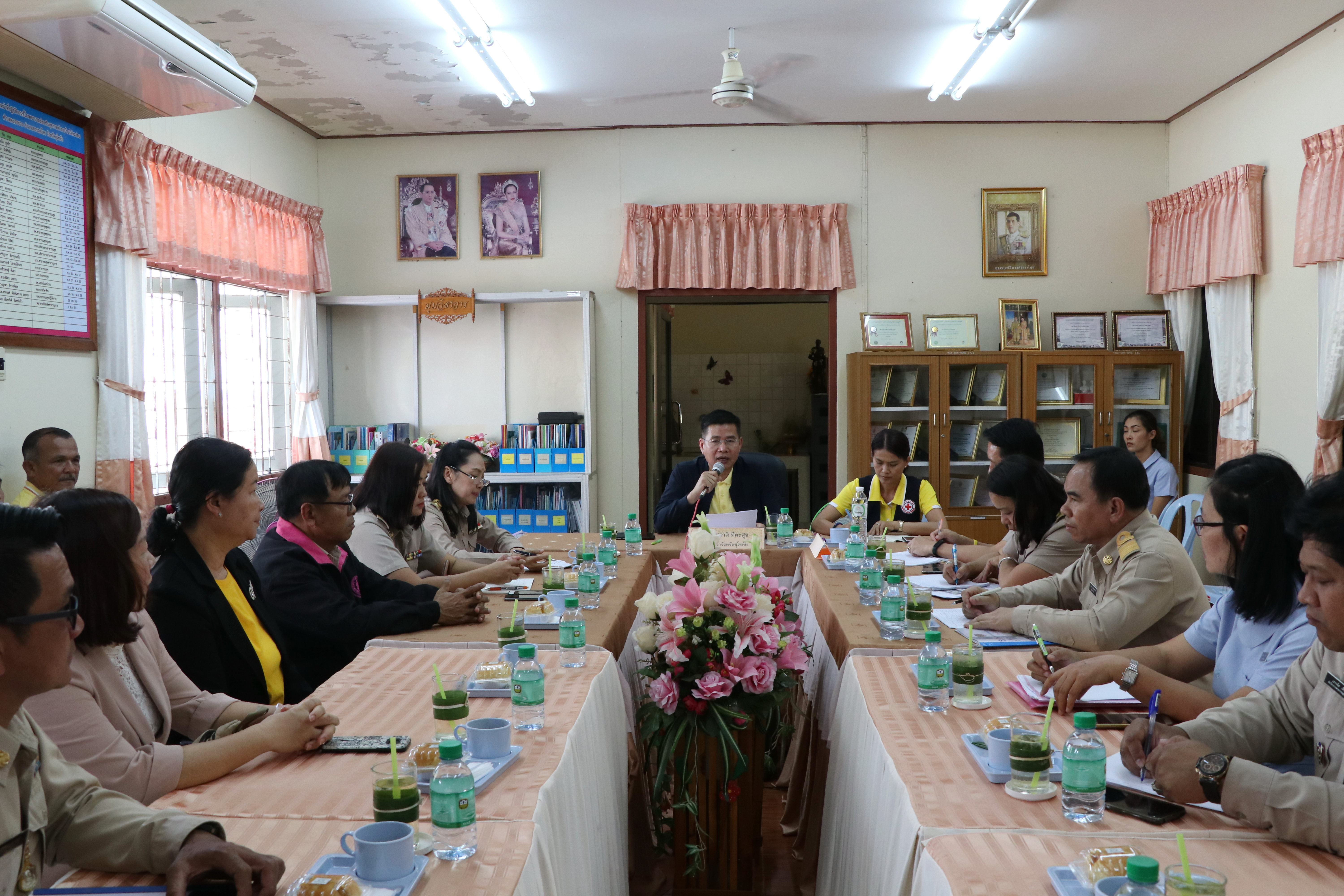 “จังหวัดสุโขทัย ผนึกกำลังหน่วยงานราชการจังหวัด/อำเภอ ลงพื้นที่บูรณาการแก้ไขปัญหาความยากจน ตามโครงการ”สุโขทัยเมืองผาสุก”