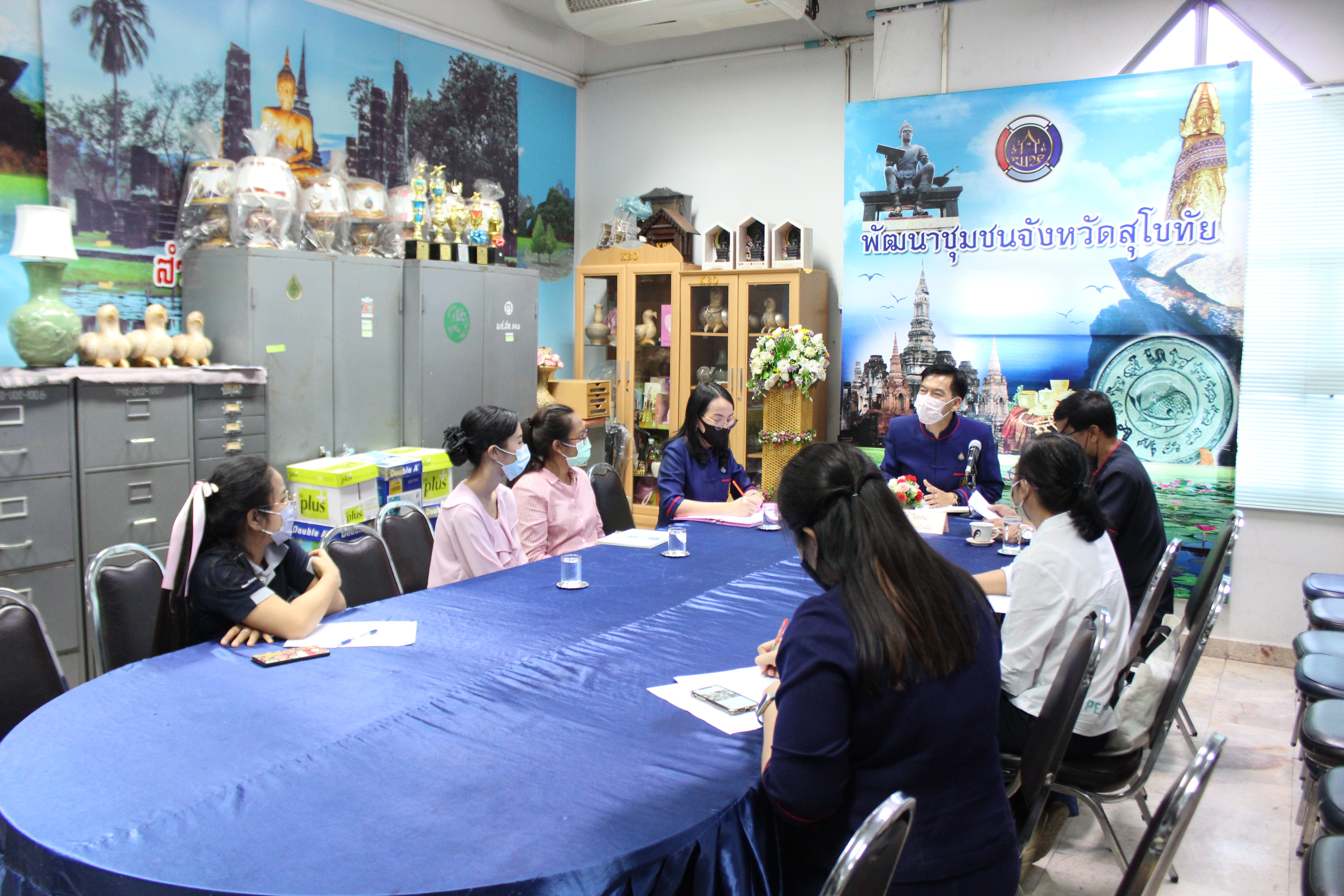 พัฒนาการจังหวัดสุโขทัย ปฐมนิเทศ และมอบนโยบาย แนวทางการดำเนินงาน OTOP ให้กับนักการตลาดรุ่นใหม่ (OTOP) จังหวัดสุโขทัย