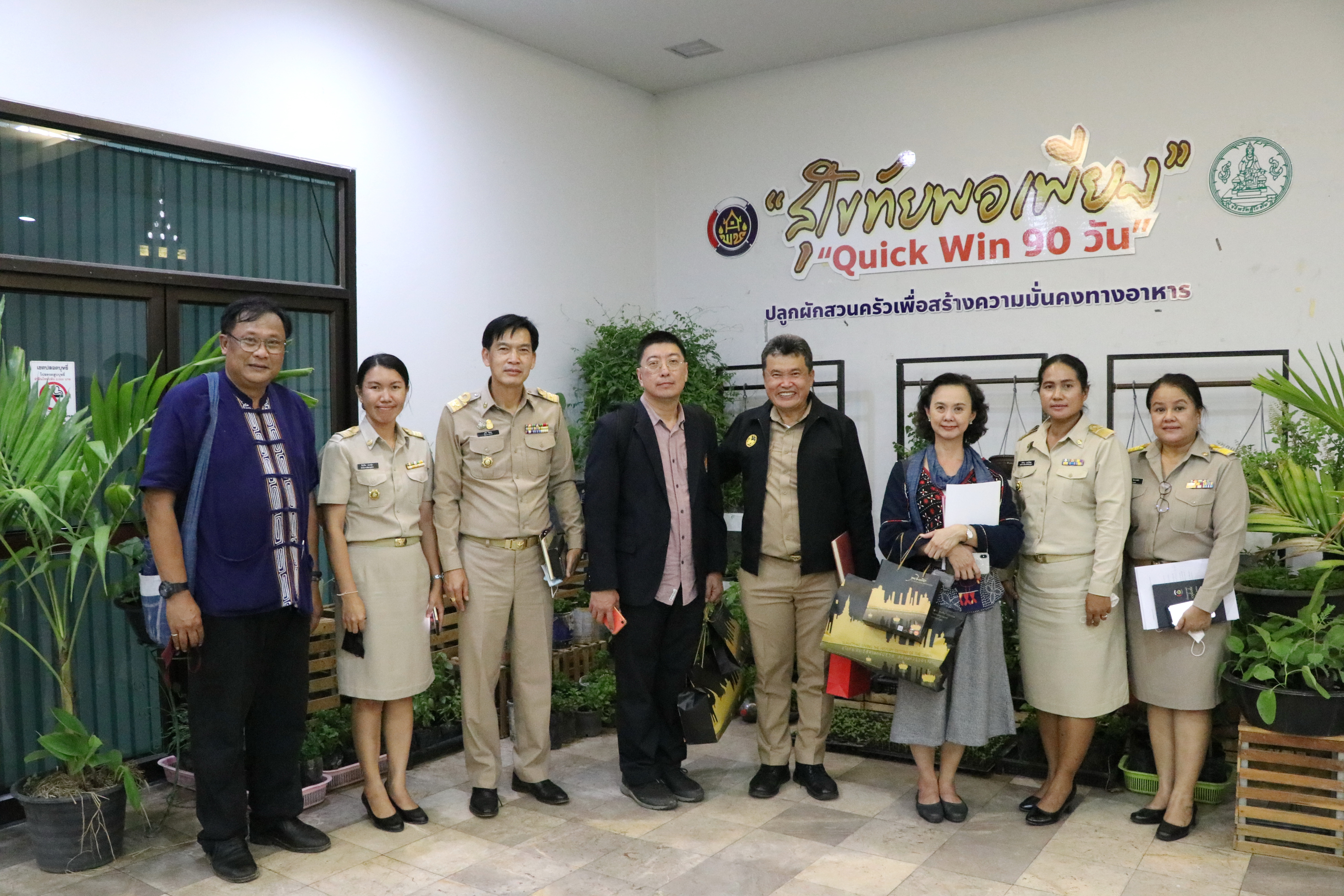 อธิบดีกรมการพัฒนาชุมชน ลงพื้นที่จังหวัดสุโขทัย ขับเคลื่อนโครงการพัฒนาพื้นที่ต้นแบบการพัฒนาคุณภาพชีวิตตามหลักทฤษฏีใหม่ประยุกต์สู่ “โคก หนอง นา โมเดล”