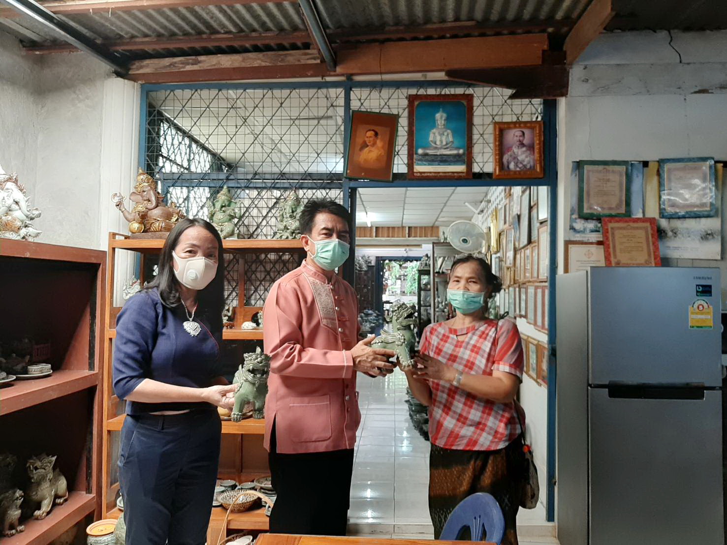 วันที่ 9 มิถุนายน 2563 เวลา 13.00 น. นายชัยวัฒน์ แสงศรี ผู้ตรวจราชการกรมการพัฒนาชุมชน เขตตรวจที่ 17 เป็นประธานการประชุมตรวจติดตามผลการขับเคลื่อนงานตามภารกิจกรมการพัฒนาชุมชน