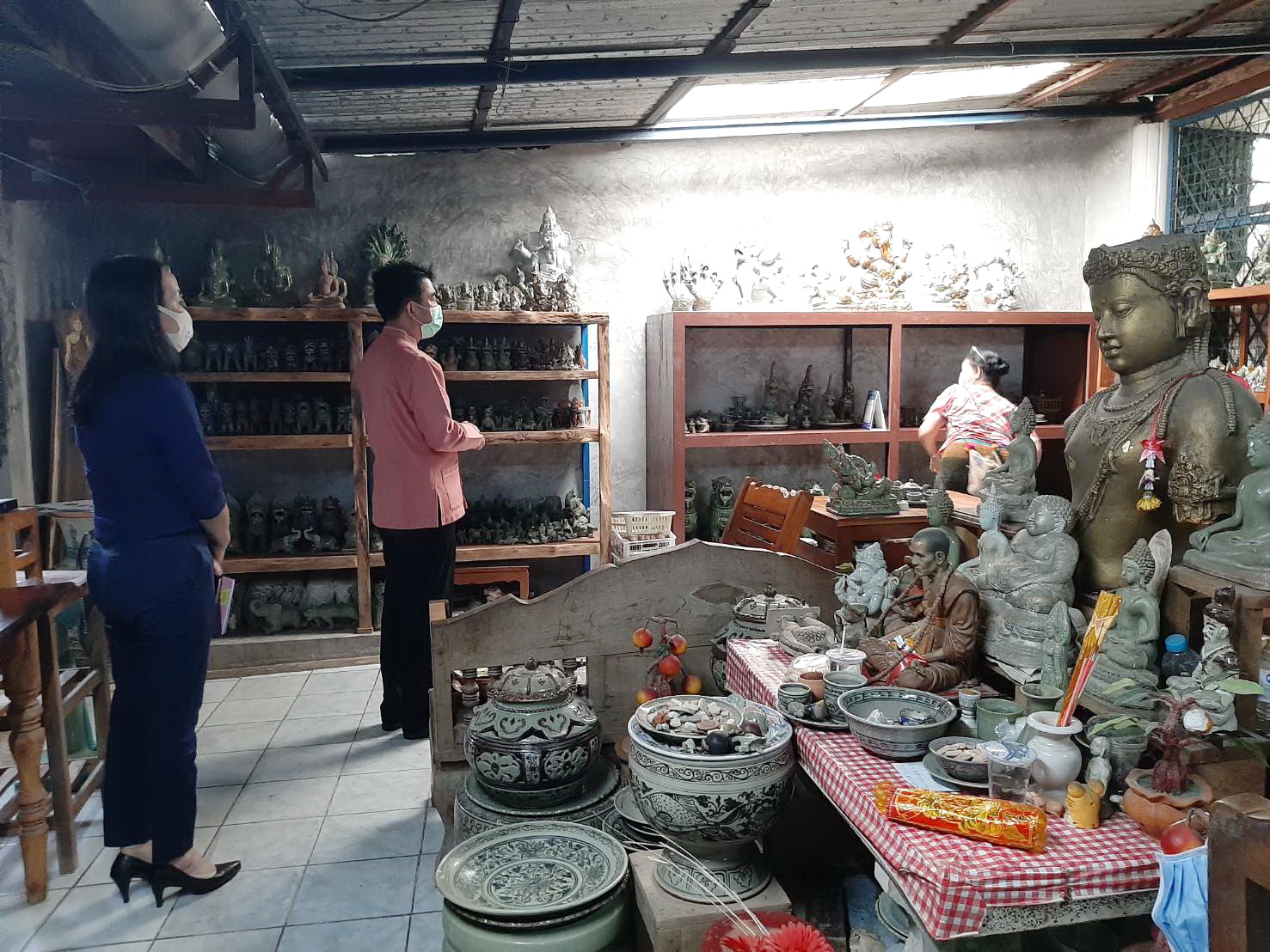 วันที่ 9 มิถุนายน 2563 เวลา 13.00 น. นายชัยวัฒน์ แสงศรี ผู้ตรวจราชการกรมการพัฒนาชุมชน เขตตรวจที่ 17 เป็นประธานการประชุมตรวจติดตามผลการขับเคลื่อนงานตามภารกิจกรมการพัฒนาชุมชน