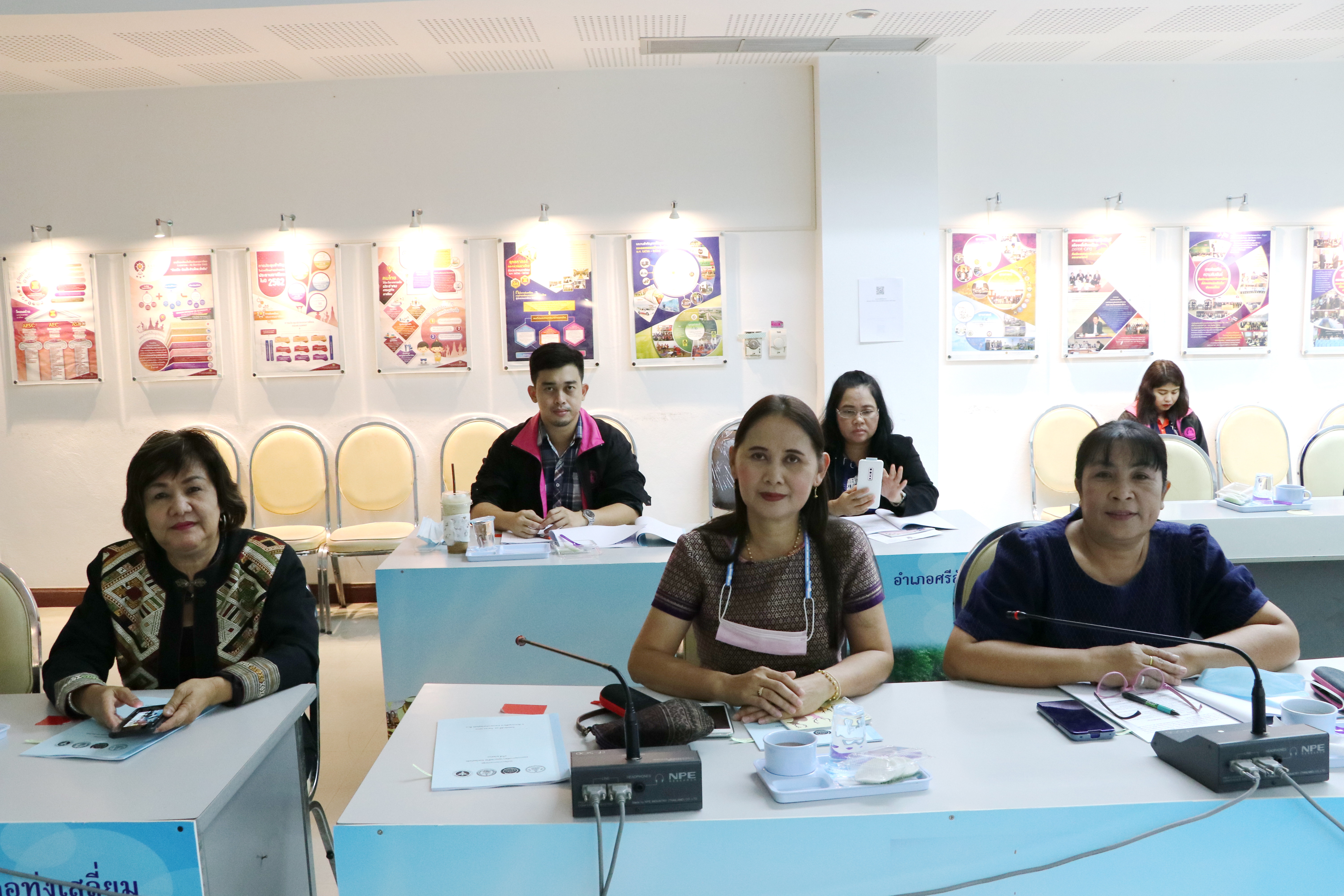 วันที่ 17 กันยายน 2563 เวลา 09.00 น. นายณรงค์ศักดิ์ หอมมาลัย รองผู้ว่าราชการจังหวัดสุโขทัย เป็นประธานการประชุมคณะกรรมการพัฒนาคุณภาพชีวิต จังหวัดสุโขทัย ครั้งที่ 2/2563