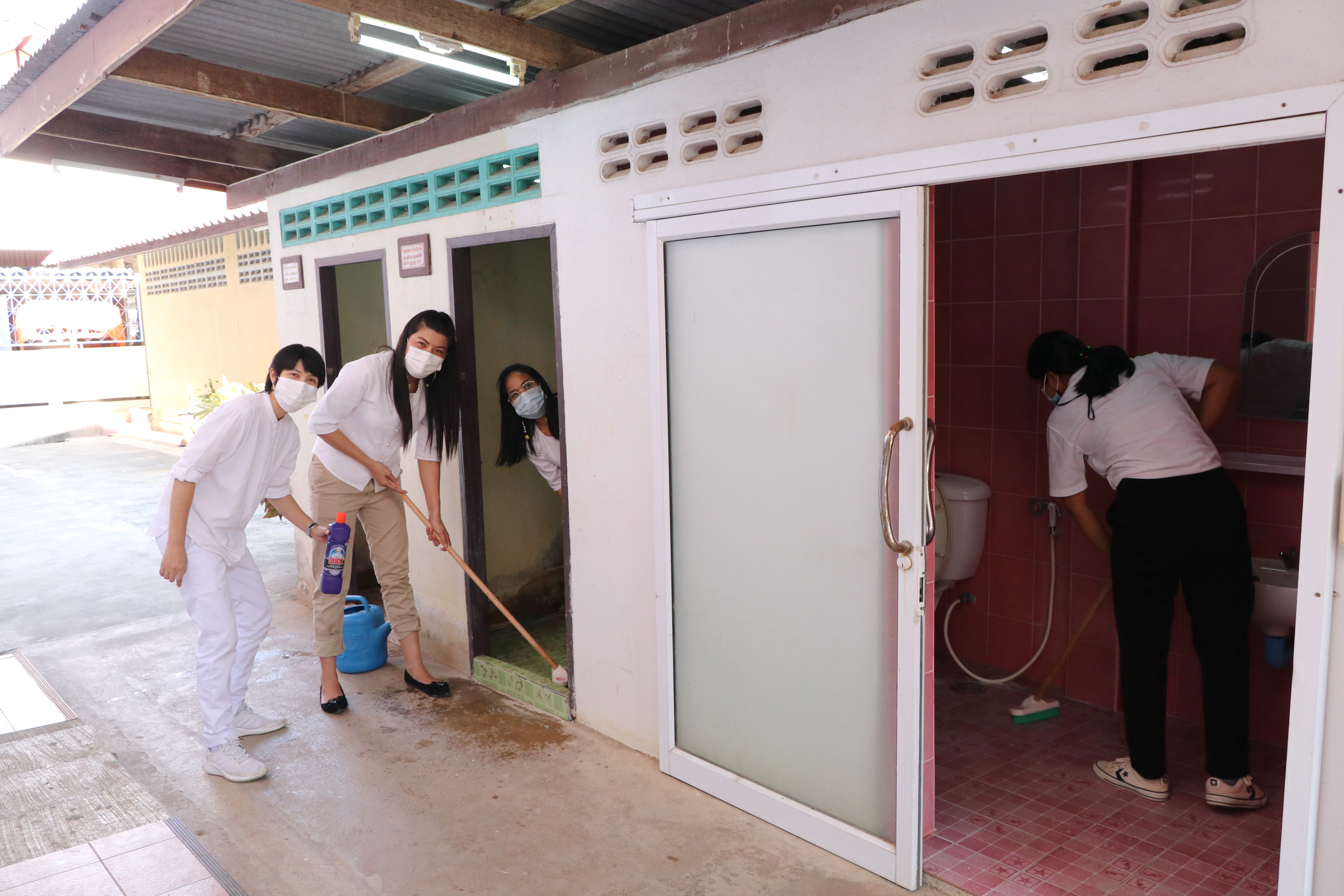 พช.สุโขทัย จัดกิจกรรม”โครงการเข้าวัด ถือศีล ฝึกจิต พัฒนาใจ ข้าราชการสำนักงานพัฒนาชุมชนจังหวัดสุโขทัย