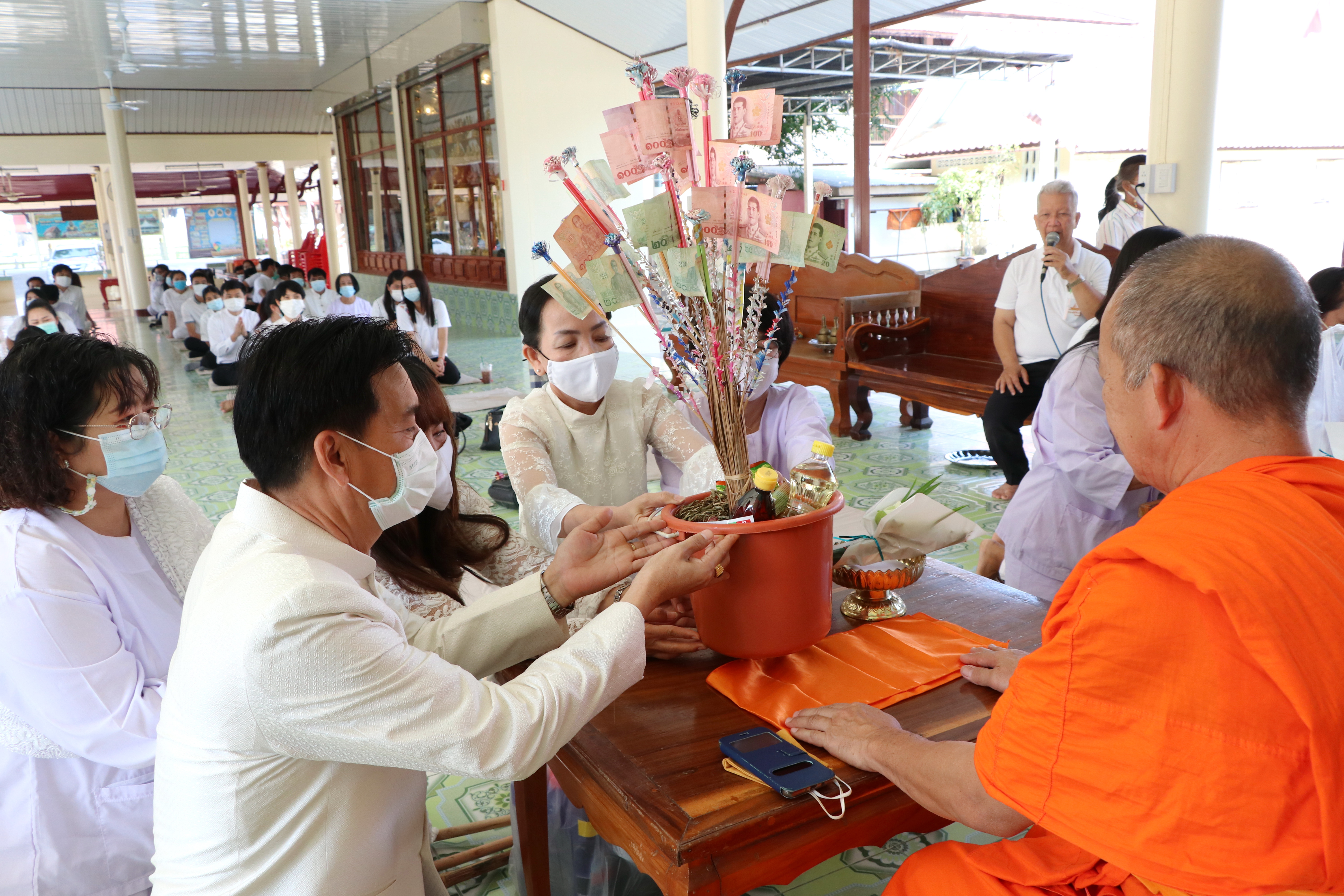 พช.สุโขทัย จัดกิจกรรม”โครงการเข้าวัด ถือศีล ฝึกจิต พัฒนาใจ ข้าราชการสำนักงานพัฒนาชุมชนจังหวัดสุโขทัย