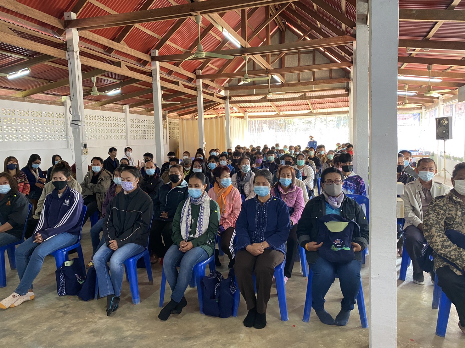 “เริ่มแล้ว จังหวัดสุโขทัย เปิดการฝึกอบรม กิจกรรมที่ 1 ฝึกอบรมเพิ่มทักษะระยะสั้นการพัฒนากสิกรรม สู่ระบบเศรษฐกิจพอเพียง รูปแบบ โคก หนอง นา โมเดล พลิกวิกฤต COVID-19 เตรียมสร้างรายให้ชุมชน”