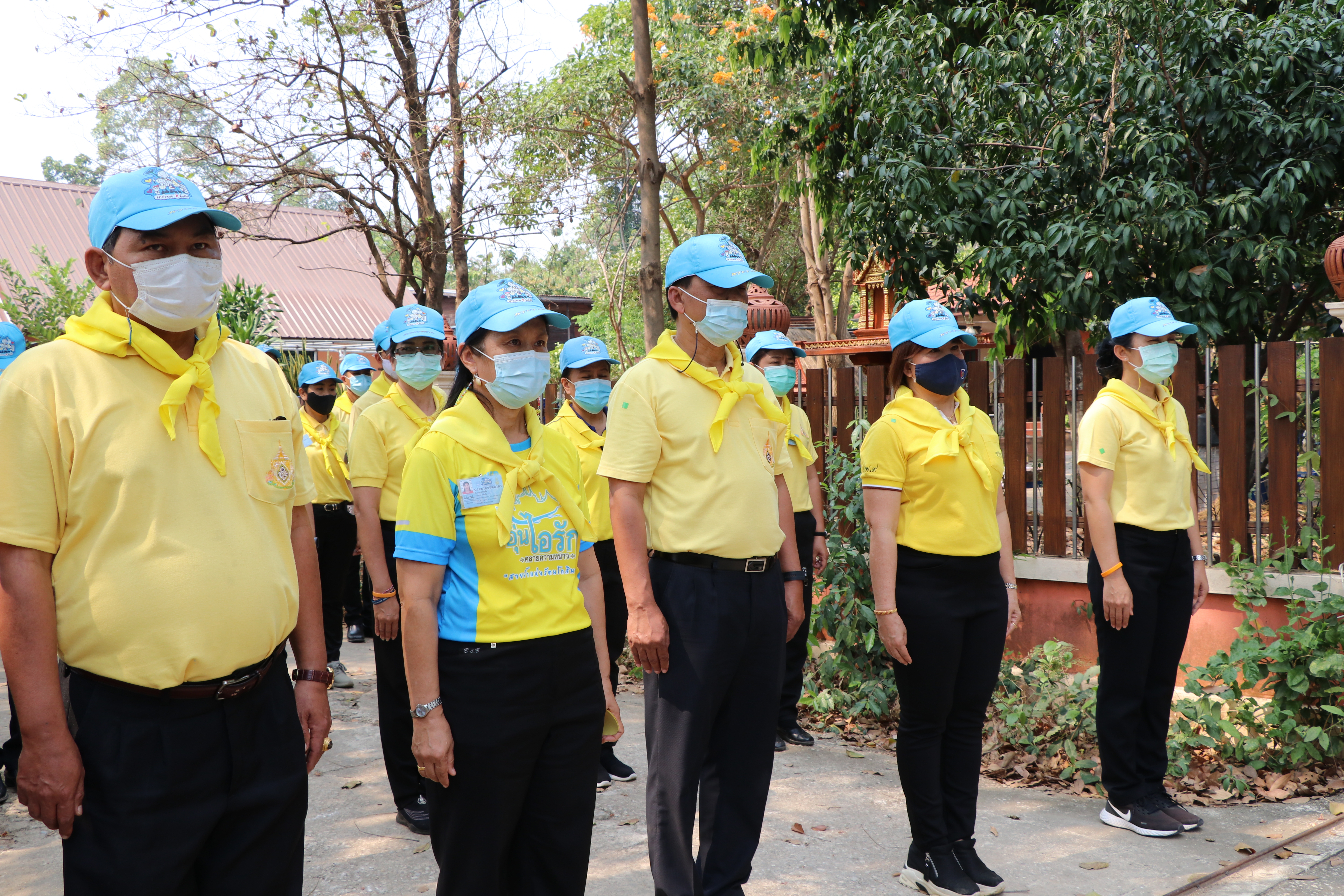 จังหวัดสุโขทัย Kick off “โครงการเสริมสร้างและพัฒนาผู้นำการเปลี่ยนแปลง” จิตอาสาพัฒนาชุมชน เอามื้อสามัคคี “ทำความดีด้วยหัวใจ” 1 หมู่บ้าน สามารถดูแลได้ทั้งตำบล สร้างความมั่นคงทางด้านอาหาร ด้วยหลักปรัชญาของเศรษฐกิจพอเพียง