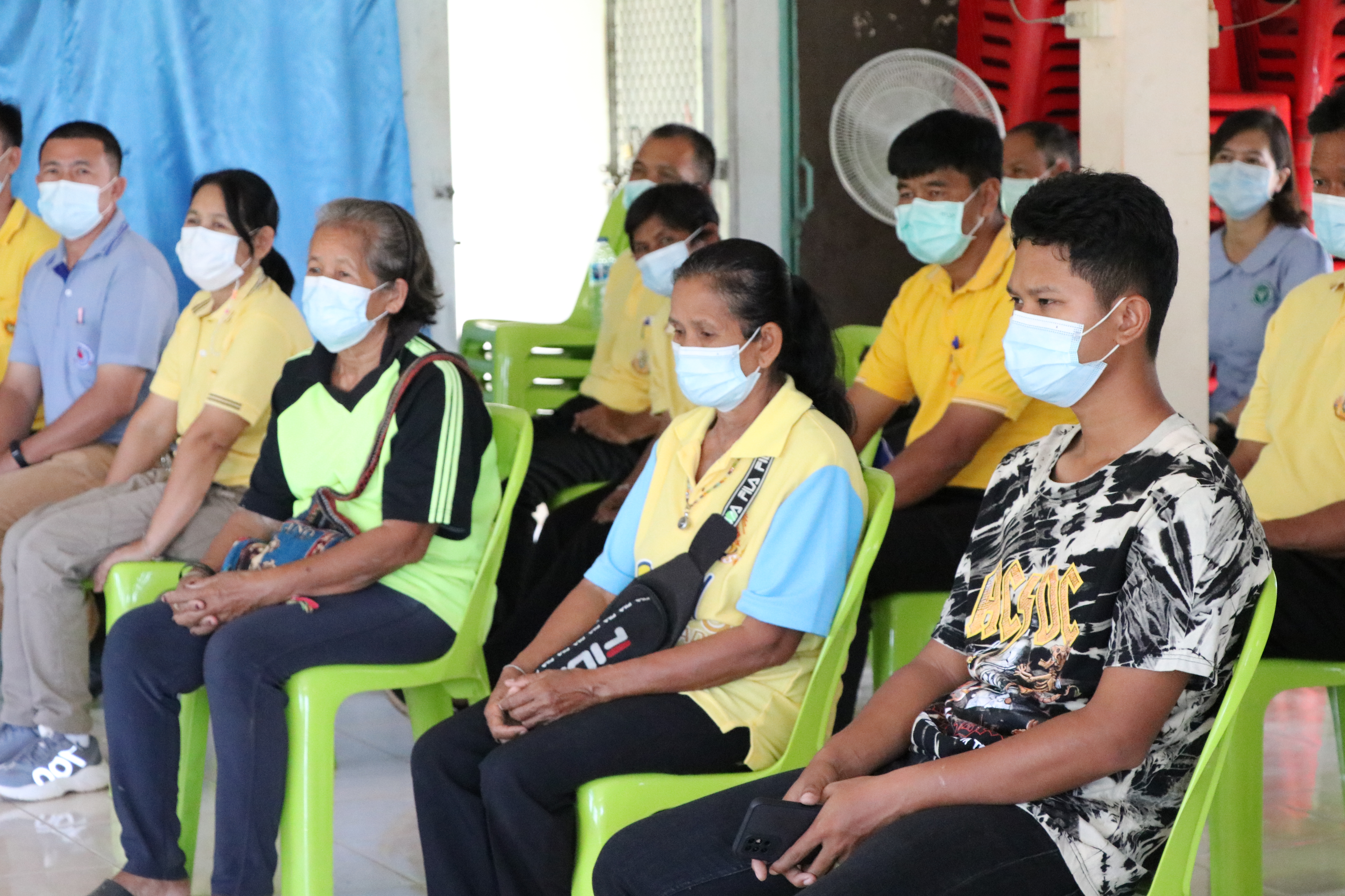 ผู้ว่าฯ สุโขทัย ลงพื้นที่ติดตามความก้าวหน้า โครงการ  “โคก หนอง นา พช.” จังหวัดสุโขทัย พร้อมสร้างความมั่นคง มั่งคั่ง และยั่งยืนสู่ชุมชน พื้นที่อำเภอสวรรคโลก อำเภอศรีสัชนาลัย จังหวัดสุโขทัย