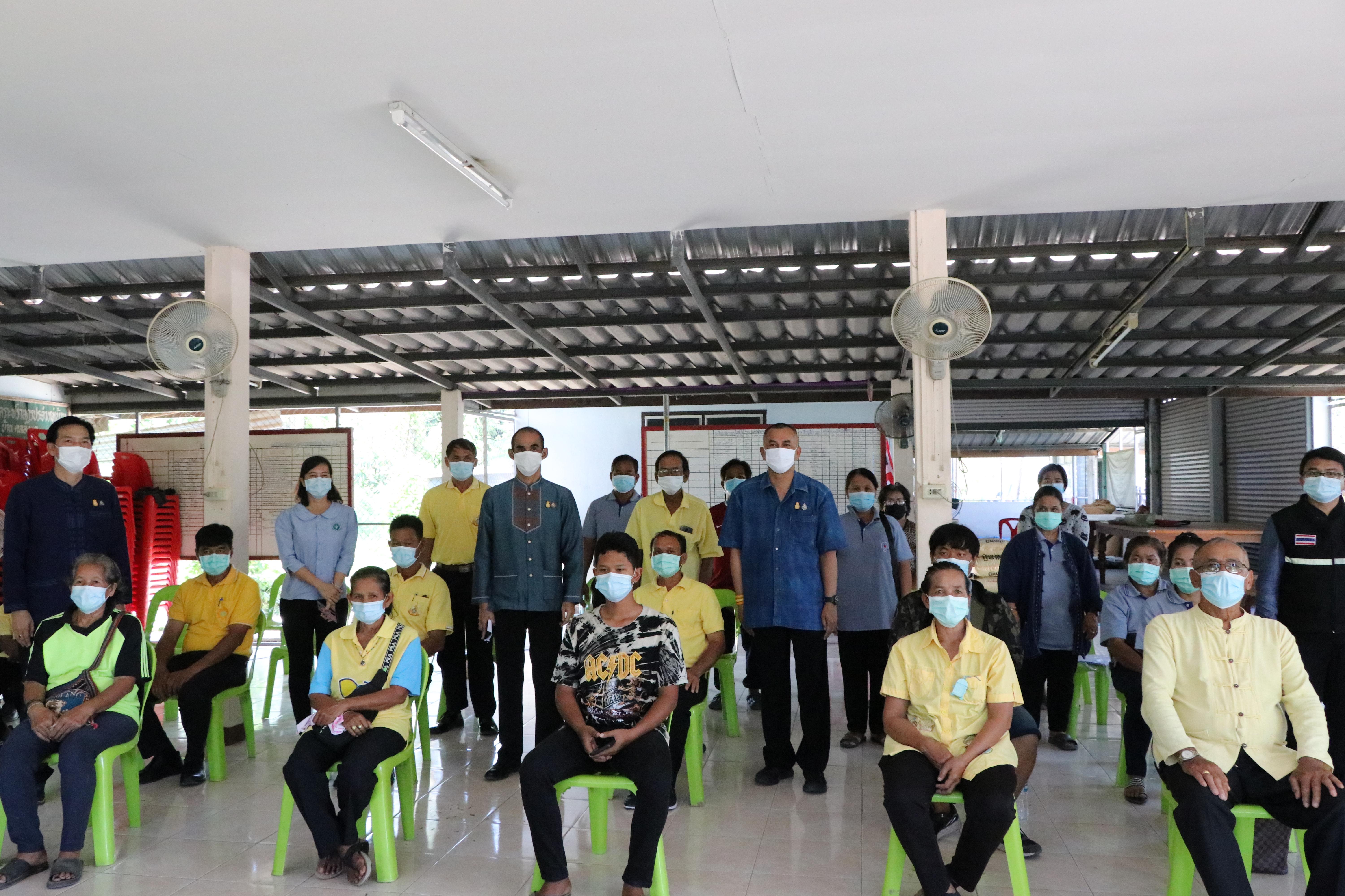 ผู้ว่าฯ สุโขทัย ลงพื้นที่ติดตามความก้าวหน้า โครงการ  “โคก หนอง นา พช.” จังหวัดสุโขทัย พร้อมสร้างความมั่นคง มั่งคั่ง และยั่งยืนสู่ชุมชน พื้นที่อำเภอสวรรคโลก อำเภอศรีสัชนาลัย จังหวัดสุโขทัย