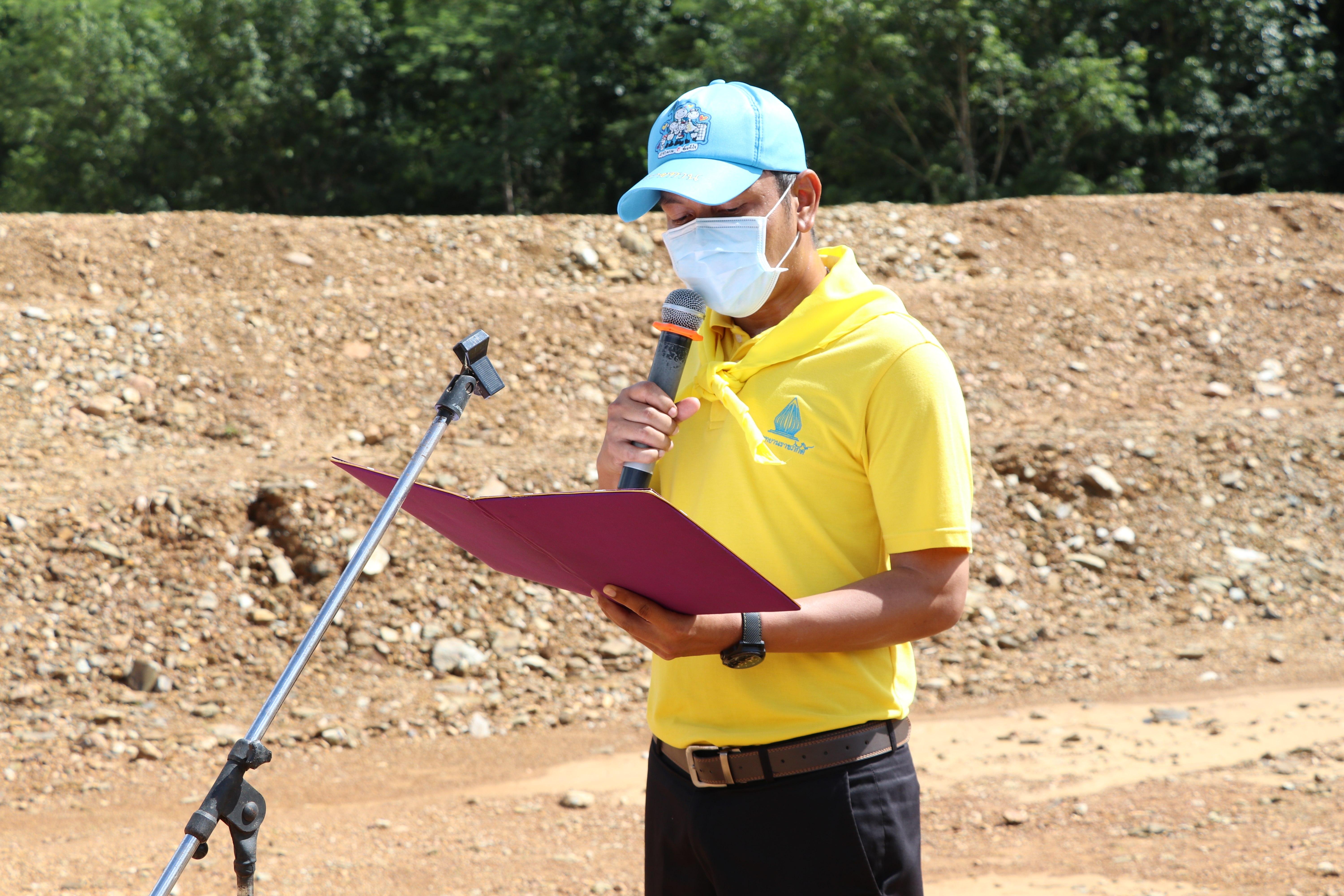 สุโขทัย Kick off “จิตอาสาพัฒนาชุมชนเอามื้อสามัคคี”ปลูกพืชสมุนไพร กระชาย ฟ้าทะลายโจร ขิง ข่า ตะไคร้ สู้ภัย COVID-19 สร้างความมั่นคงทางด้านอาหาร บนพื้นที่แปลง CLM โคก หนอง นา พช. เฉลิมพระเกียรติเนื่องในโอกาสมหามงคลเฉลิมพระชนมพรรษา พระบาทสมเด็จพระปรเมนทรรามาธิบดีศรีสินทรมหาวชิราลงกรณ พระวชิรเกล้าเจ้าอยู่หัว