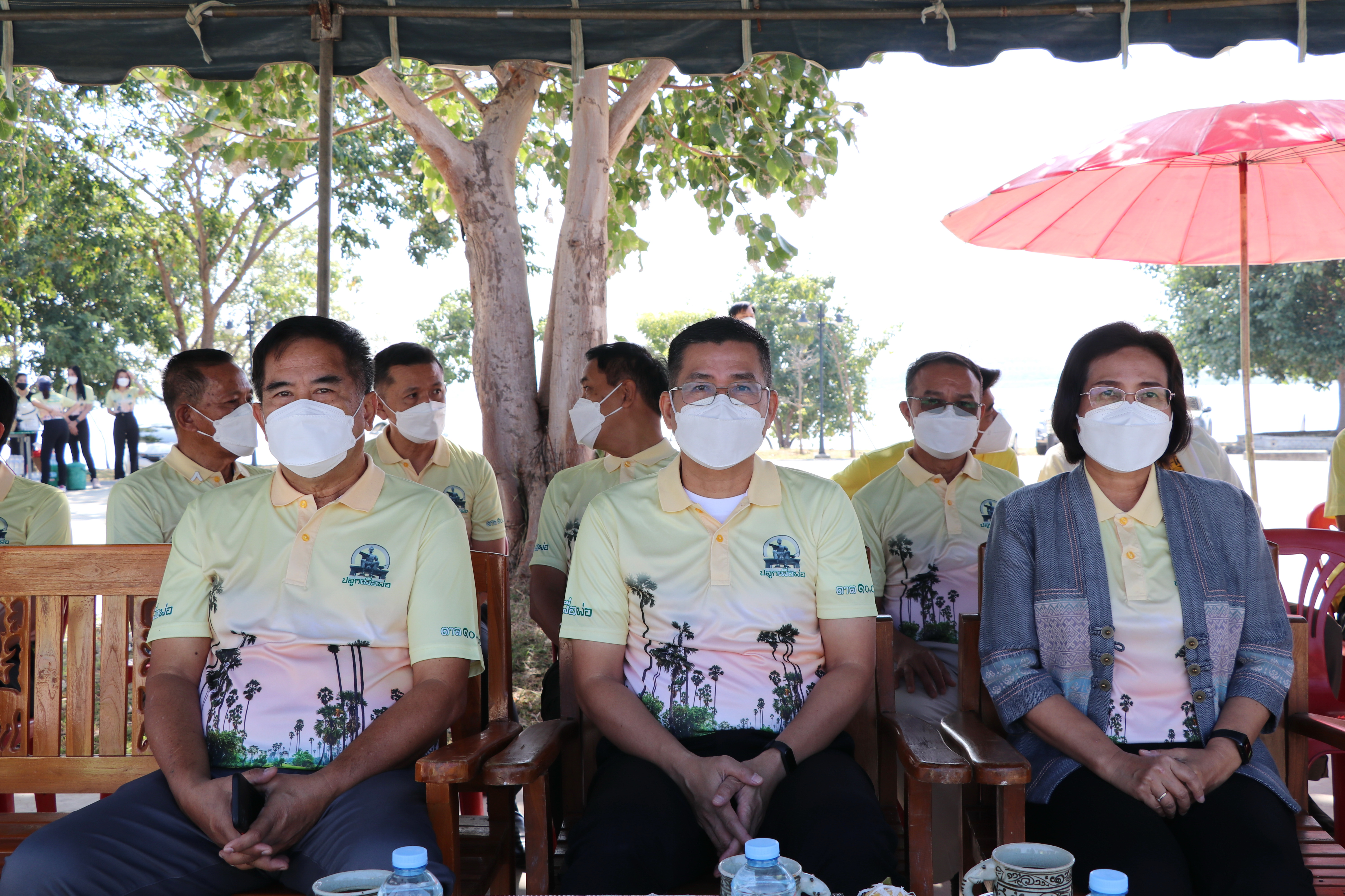 พ่อเมืองสุโขทัย นำทัพ ปลูกตาลต้นที่ 10,000 ปลูกเพื่อพ่อ “ปลูกตาล 10,000 ต้น เพื่อคนสุโขทัย” เนื่องในวันคล้ายวันพระราชสมภพ พระบาทสมเด็จพระบรมชนกาธิเบศร มหาภูมิพลอดุลยเดชมหาราช บรมนาถบพิตร ซึ่งเป็นวันชาติ วันพ่อแห่งชาติ และวันดินโลก (World Soil Day) ณ เกาะกลางรูปหัวใจทุ่งทะเลหลวง อำเภอเมืองสุโขทัย จังหวัดสุโขทัย