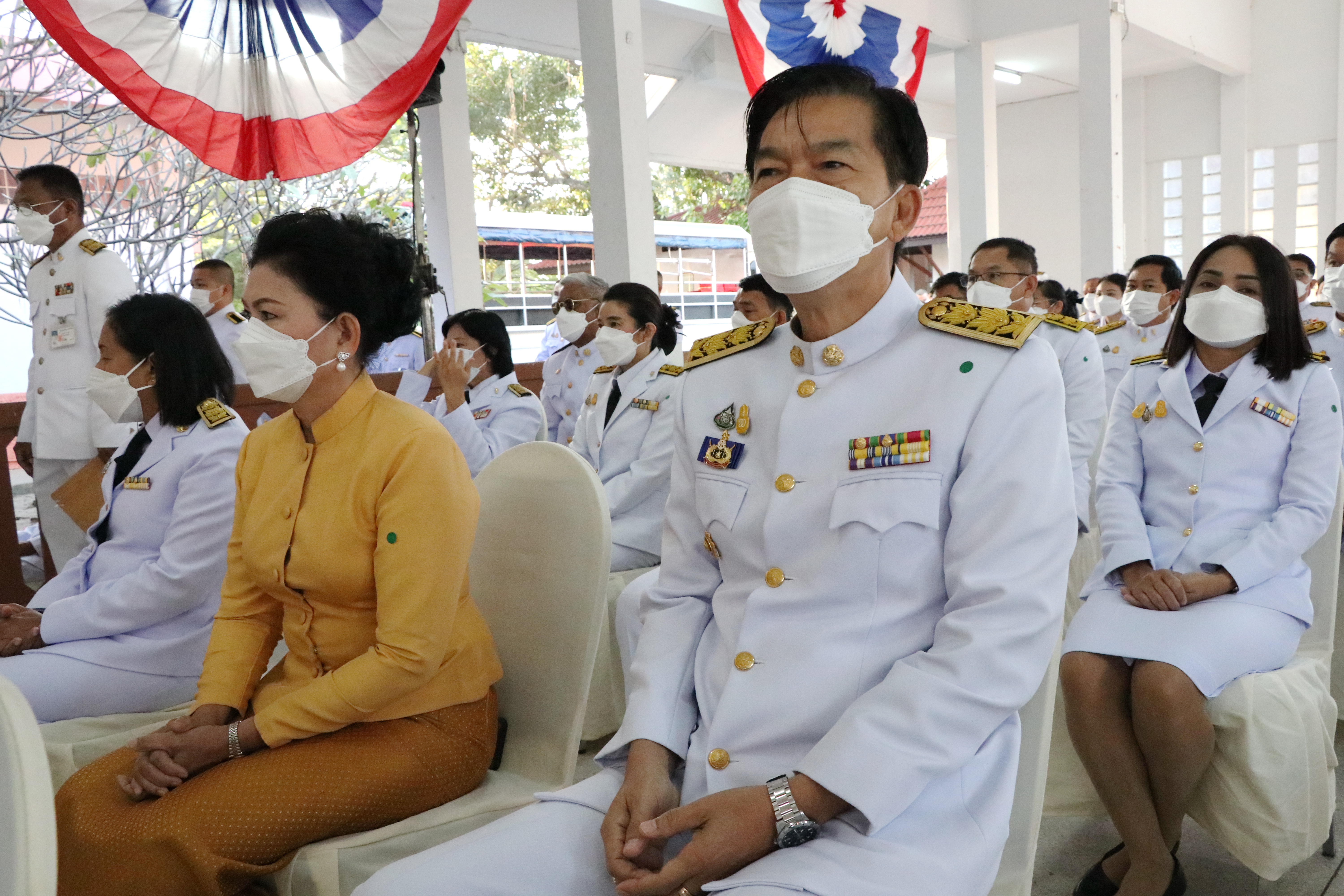 “พัฒนาชุมชนจังหวัดสุโขทัย เข้าร่วมกิจกรรมเนื่องในวันคล้ายวันพระราชสมภพ พระบาทสมเด็จพระบรมชนกาธิเบศร มหาภูมิพลอดุลยเดชมหาราช บรมนาถบพิตร วันชาติ และวันพ่อแห่งชาติ 5 ธันวาคม 2564 จังหวัดสุโขทัย”