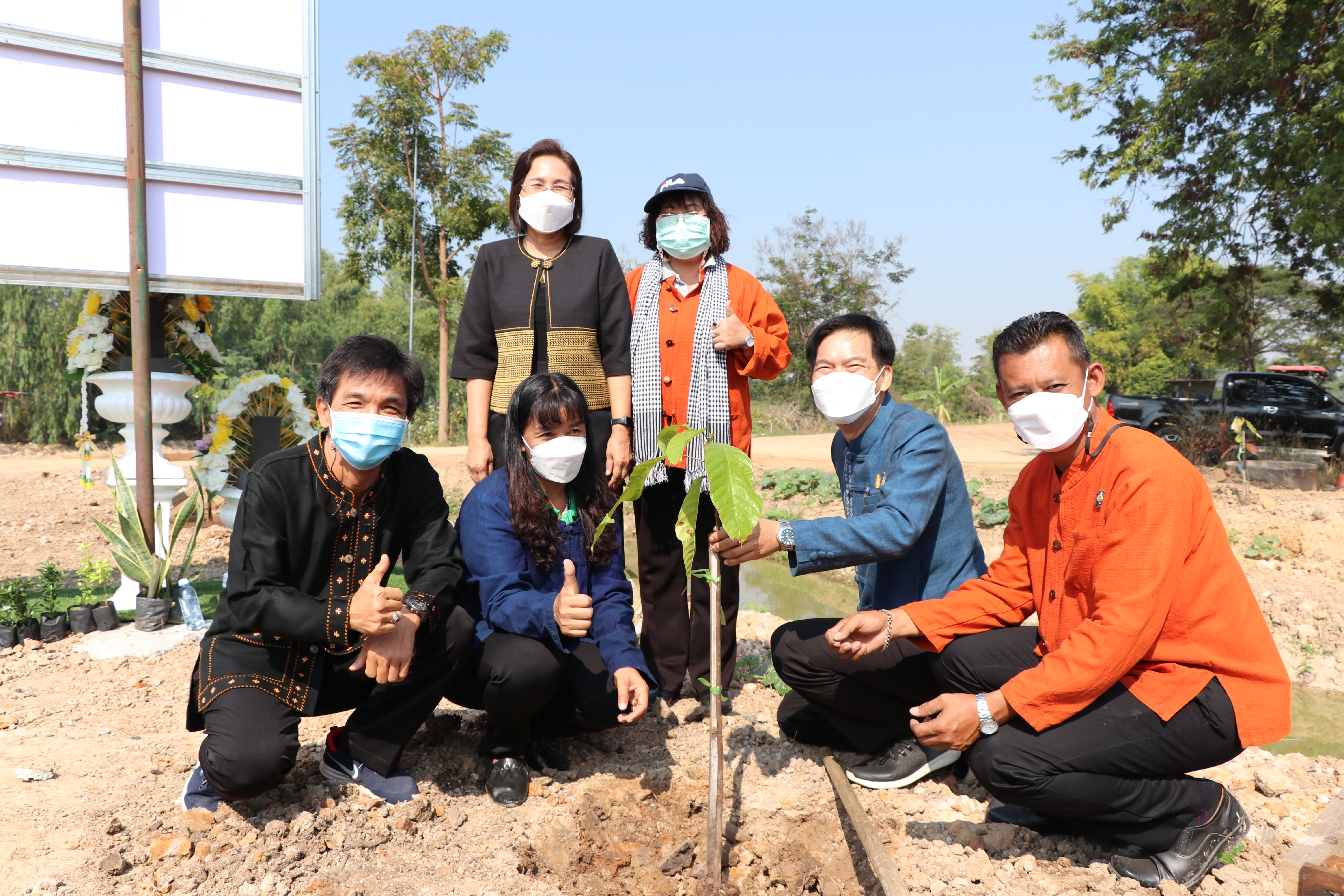 พช.สุโขทัย สานพลัง ผู้นำ อช. ทั้ง 9 อำเภอ จัดกิจกรรมครบรอบ 53 ปี ผู้นำ อช. ภายใต้แนวคิด “รวมพลัง อช.แก้จน พัฒนาคน สร้างชุมชนพอเพียง