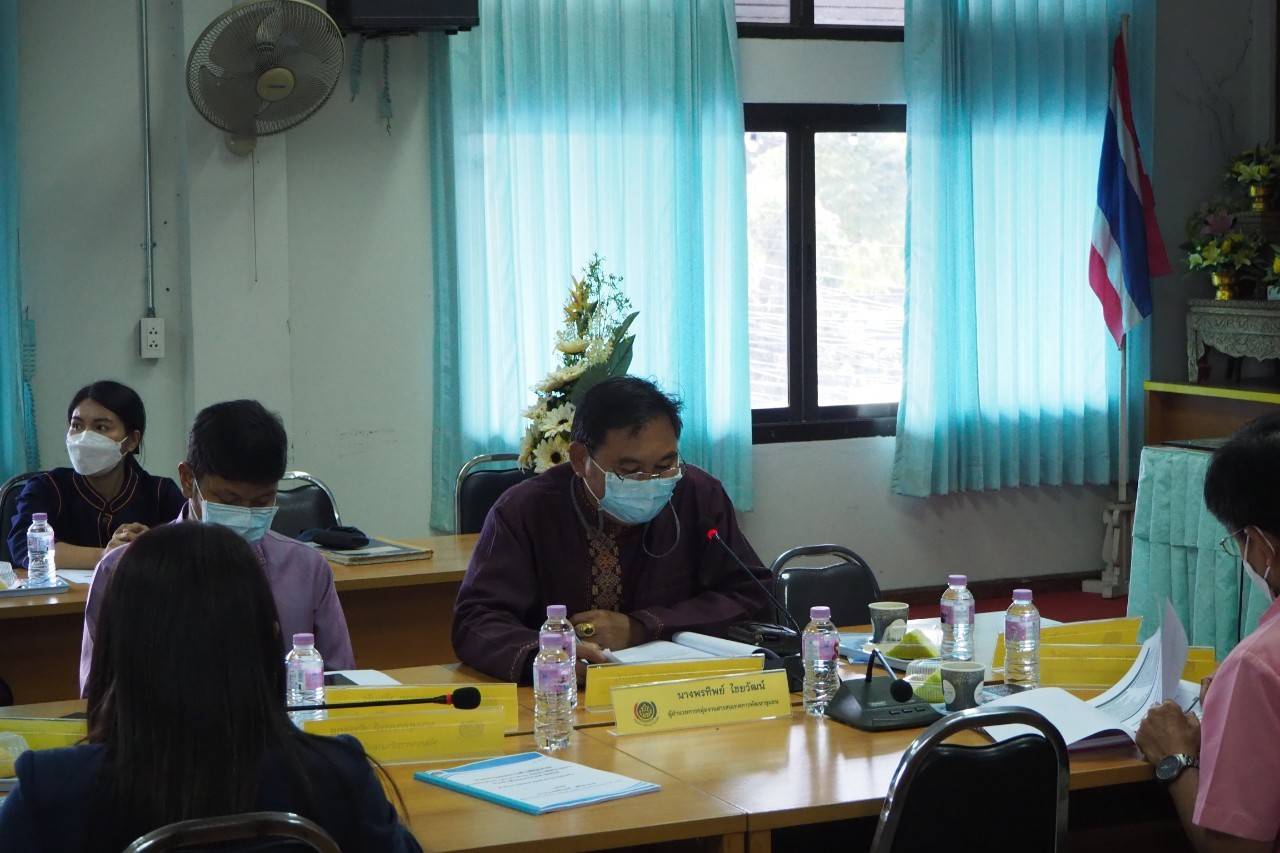 ผู้ตรวจราชการกรมการพัฒนาชุมชน ลงพื้นที่จังหวัดสุโขทัย ตรวจติดตามการดำเนินงานของสำนักงานพัฒนาชุมชนจังหวัดสุโขทัย