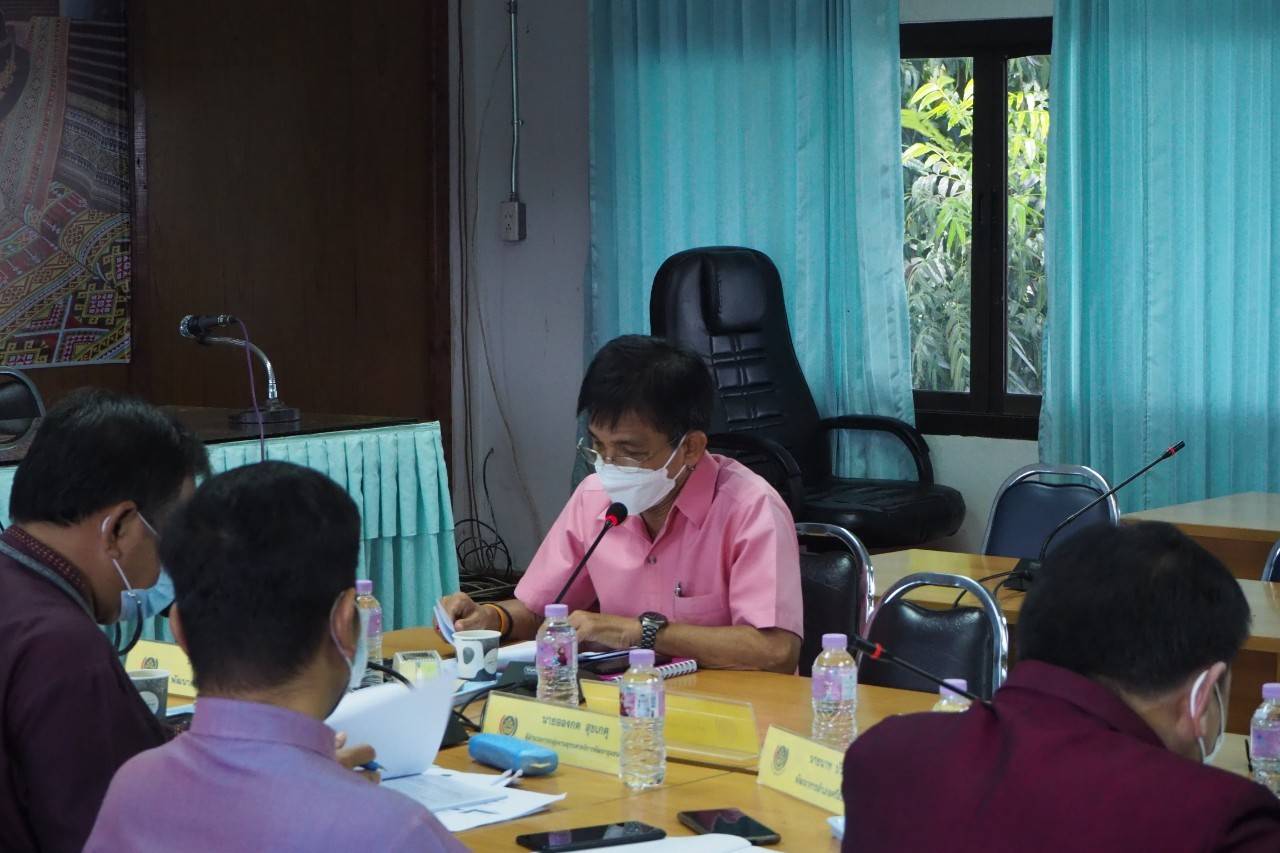 ผู้ตรวจราชการกรมการพัฒนาชุมชน ลงพื้นที่จังหวัดสุโขทัย ตรวจติดตามการดำเนินงานของสำนักงานพัฒนาชุมชนจังหวัดสุโขทัย