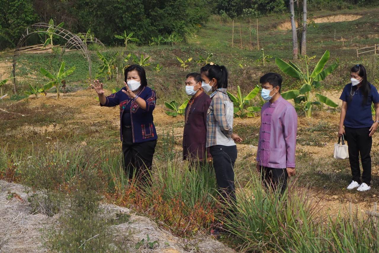 ผู้ตรวจราชการกรมการพัฒนาชุมชน ลงพื้นที่จังหวัดสุโขทัย ตรวจติดตามการดำเนินงานของสำนักงานพัฒนาชุมชนจังหวัดสุโขทัย