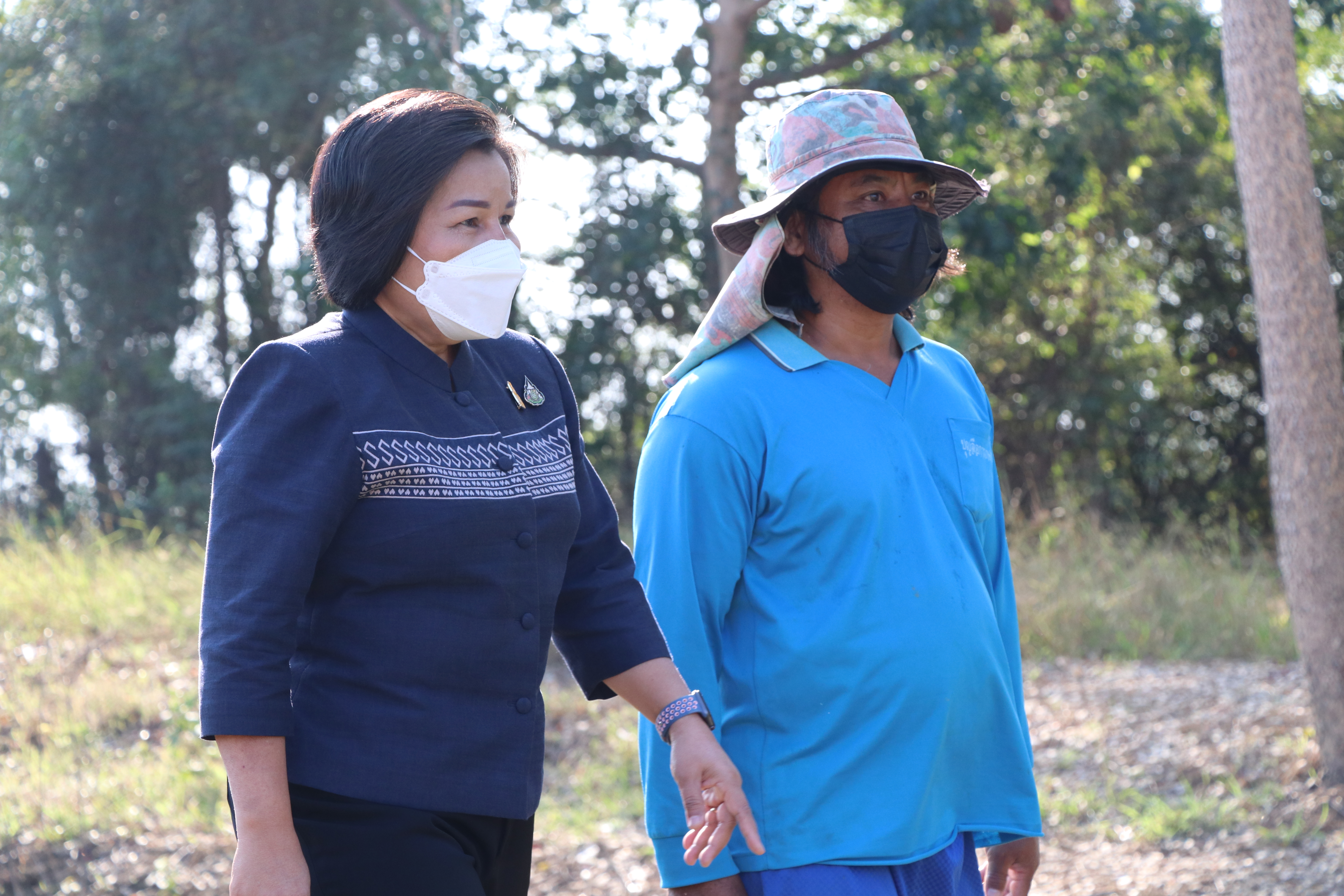 จังหวัดสุโขทัย ทำ 1 ต้องได้มากกว่า 1  ผู้ตรวจราชการกรมการพัฒนาชุมชน ลงพื้นที่ติดตามผลการดำเนินงาน “โคก หนอง นา พช. เร่งสร้างความ มั่นคง มั่งคั่ง และยั่งยืน ให้พี่น้องประชาชนชาวจังหวัดสุโขทัย