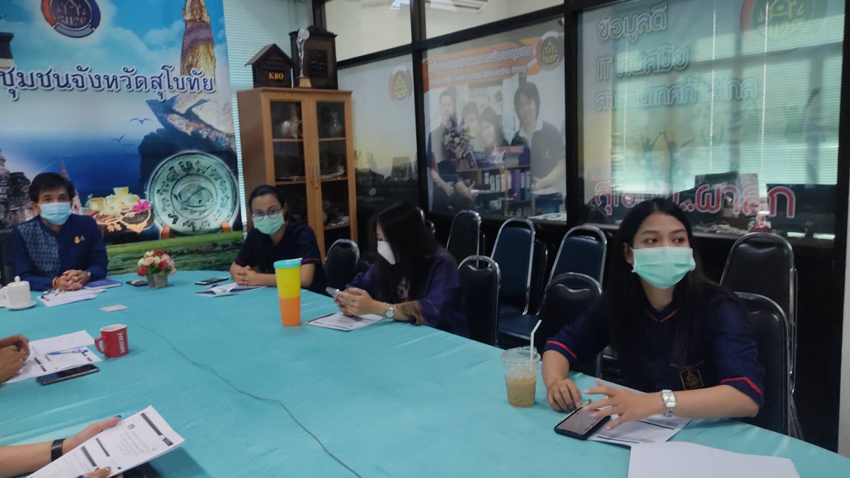 พช.สุโขทัย เข้าร่วมการประชุมชี้แจง เร่งรัด กำกับ ติดตาม การดำเนินงานกองทุนพัฒนาบทบาทสตรี ครั้งที่ 1/ 2565