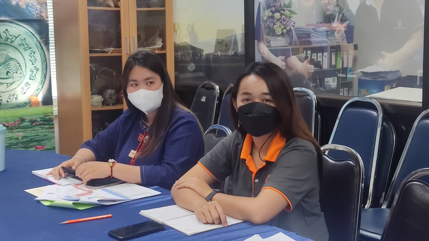 พช.สุโขทัย ทำ 1 ต้องได้มากกว่า 1 ร่วมประชุมติดตามเร่งรัดการเบิกจ่ายงบประมาณและการใช้จ่ายภาครัฐของกรมการพัฒนาชุมชน ประจำปีงบประมาณ พ.ศ. 2565 ผ่านระบบ Video Conference