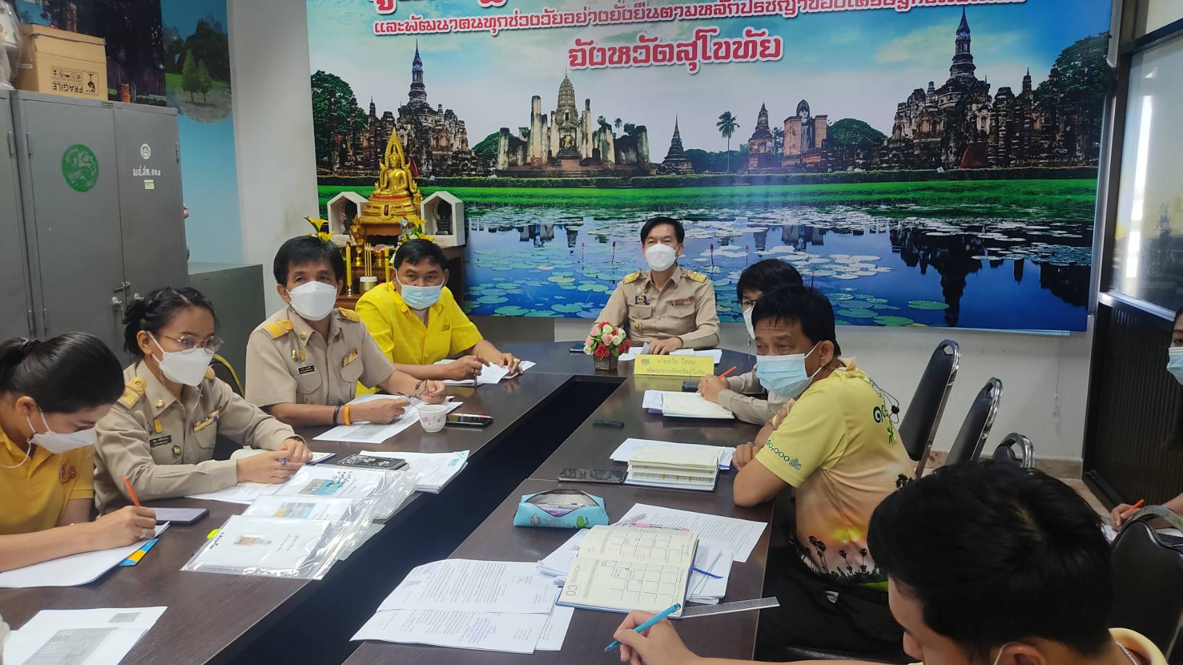 พช.สุโขทัย ทำ 1 ต้องได้มากกว่า 1 ประชุมเจ้าหน้าที่พัฒนาชุมชนจังหวัด ผนึกกำลังขับเคลื่อนภารกิจงานฯ สร้างความมั่นคง มั่งคั่ง และยั่งยืน ให้พี่น้องประชาชนชาวสุโขทัย