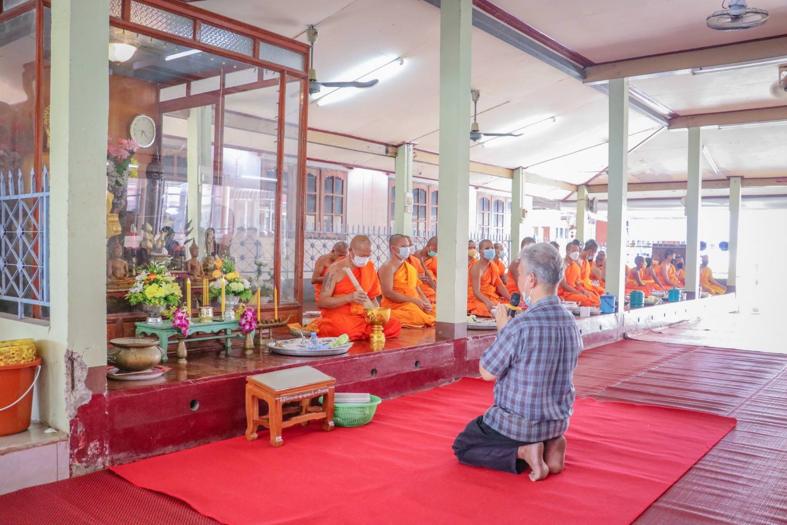 สำนักงานพัฒนาชุมชนจังหวัดสุโขทัย ทำ 1 ต้องได้มากกว่า 1 จัดพิธีทำบุญถวายภัตตาหารเพล และกิจกรรมขอพรท่านพัฒนาการจังหวัดสุโขทัย เนื่องในประเพณีสงกรานต์ ปี 2565”