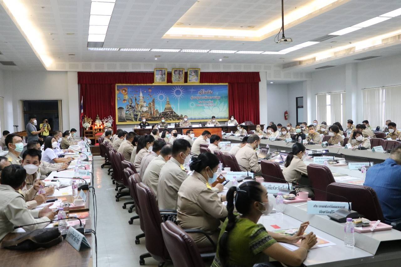 พช.สุโขทัย ทำ 1 ต้องได้มากกว่า 1 ร่วมประชุมกรมการจังหวัดสุโขทัย ครั้งที่ 4/2565 เพื่อรับทราบนโยบาย ข้อสั่งการ และร่วมบูรณาการขับเคลื่อนภารกิจงาน และนำเสนอผลการดำเนินงาน ของสำนักงานพัฒนาชุมชนจังหวัดสุโขทัย