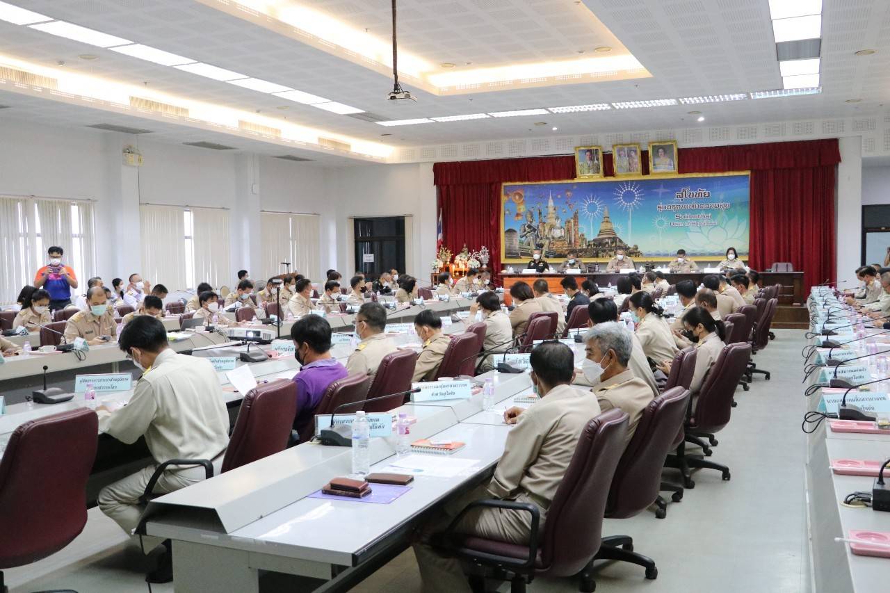 พช.สุโขทัย ทำ 1 ต้องได้มากกว่า 1 ร่วมประชุมกรมการจังหวัดสุโขทัย ครั้งที่ 4/2565 เพื่อรับทราบนโยบาย ข้อสั่งการ และร่วมบูรณาการขับเคลื่อนภารกิจงาน และนำเสนอผลการดำเนินงาน ของสำนักงานพัฒนาชุมชนจังหวัดสุโขทัย