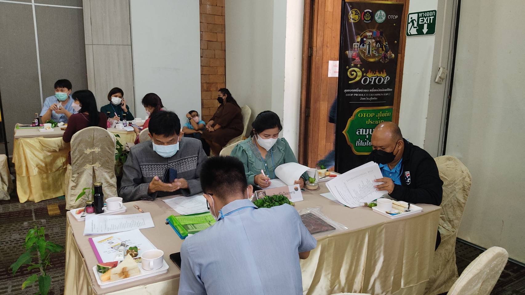 จังหวัดสุโขทัยทำ 1 ต้องได้มากกว่า 1 รองพ่อเมืองจังหวัดสุโขทัย เปิดโครงการการคัดสรรสุดยอดหนึ่งตำบล หนึ่งผลิตภัณฑ์ไทย ปี พ.ศ.2565 OTOP PRODUCT CHAMPION (OPC) จังหวัดสุโขทัย