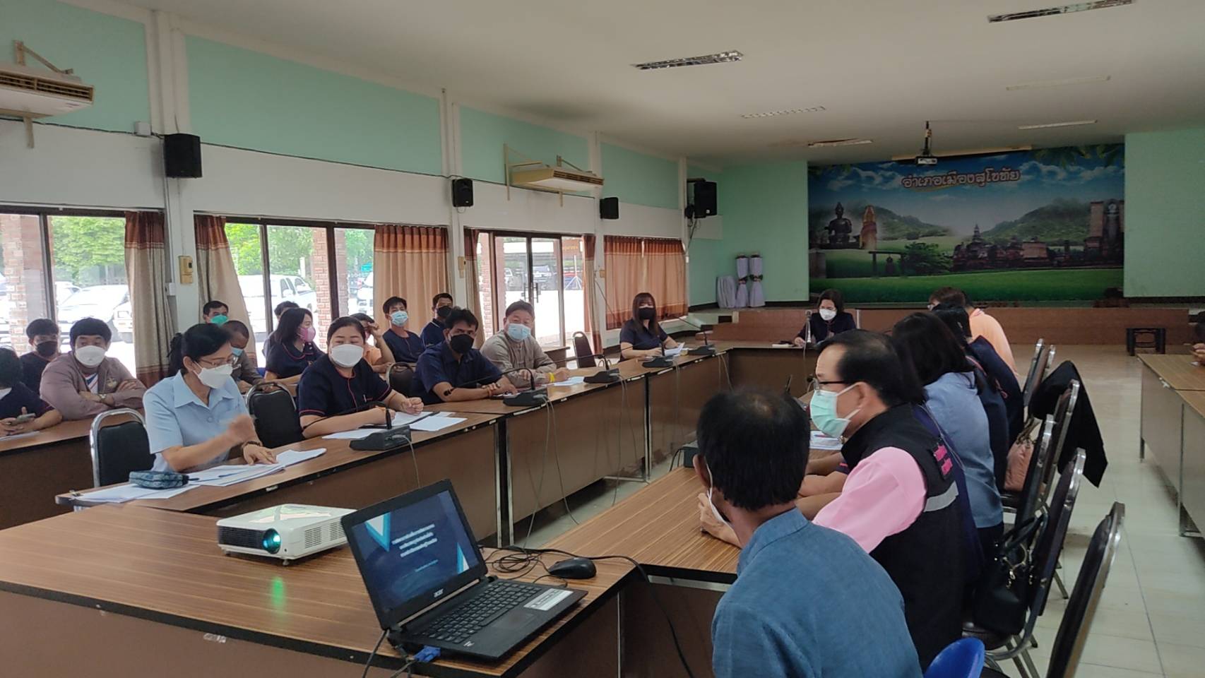 จังหวัดสุโขทัย ทำ 1 ต้องได้มากกว่า 1 ขานรับ นโยบายรัฐบาล เร่งขับเคลื่อนการขจัดความยากจนและพัฒนาคนทุกช่วงวัยอย่างยั่งยืนตามหลักปรัชญาของเศรษฐกิจพอเพียง สร้างคุณภาพชีวิตที่ดีให้ประชาชนชาวอำเภอเมือง จังหวัดสุโขทัย ให้“อยู่รอด พอเพียง และยั่งยืน” ต่อไป