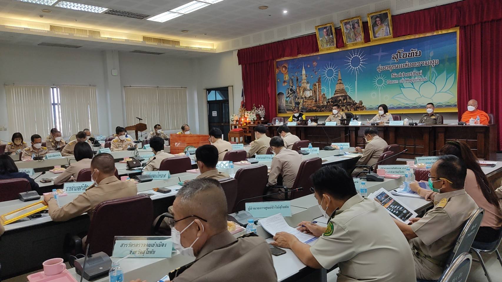 พช.สุโขทัย ทำ 1 ต้องได้มากกว่า 1 ร่วมประชุมกรมการจังหวัดสุโขทัย ครั้งที่ 5/2565 เพื่อรับทราบนโยบาย ข้อสั่งการ และร่วมบูรณาการขับเคลื่อนภารกิจงาน และนำเสนอผลการดำเนินงาน ของสำนักงานพัฒนาชุมชนจังหวัดสุโขทัย