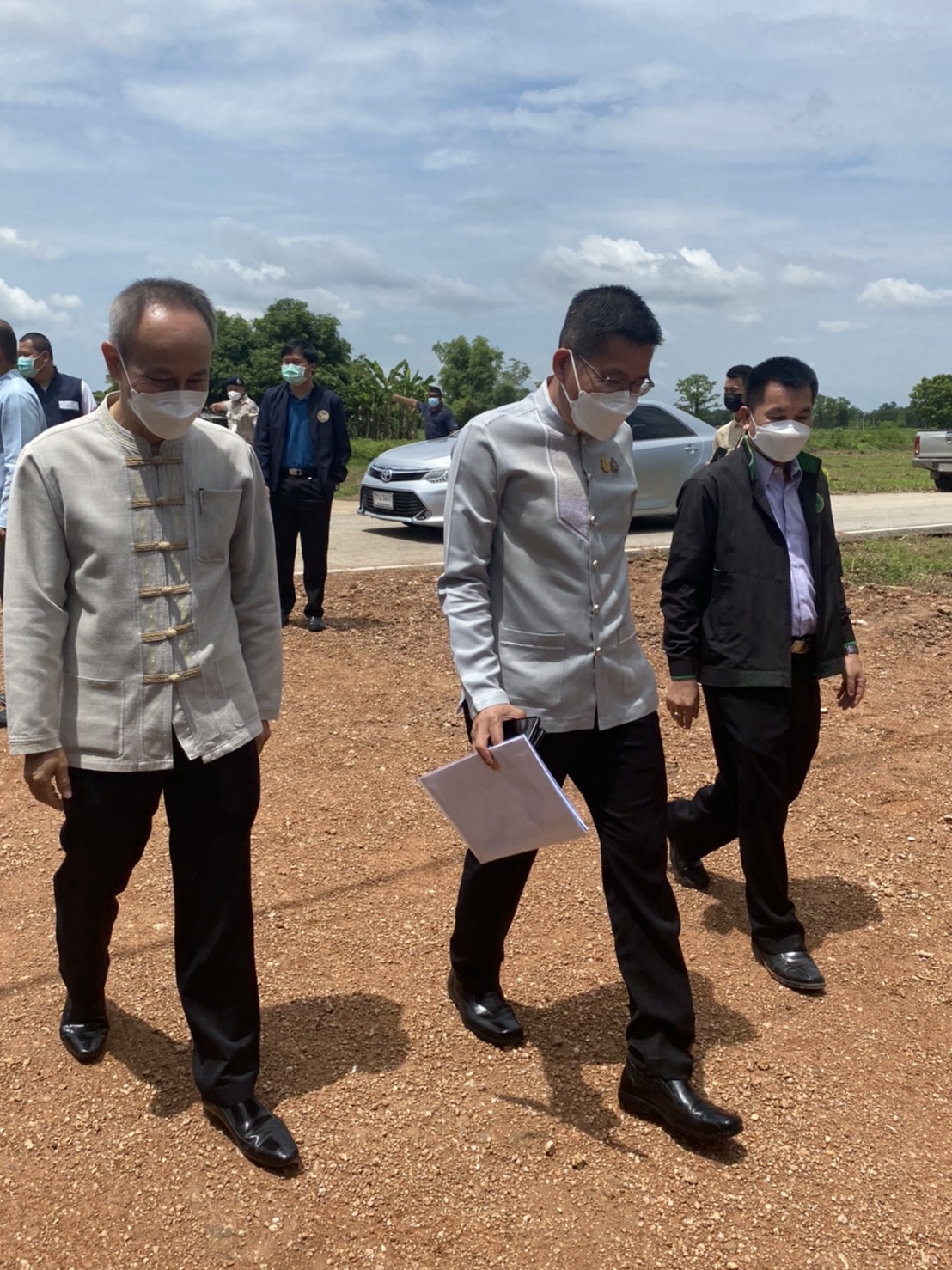 ศจพ.จ.สุโขทัยทำ 1 ต้องได้มากกว่า 1 ขับเคลื่อนการขจัดความยากจนและพัฒนาคนทุกช่วงวัยอย่างยั่งยืนตามหลักปรัชญาของเศรษฐกิจพอเพียง