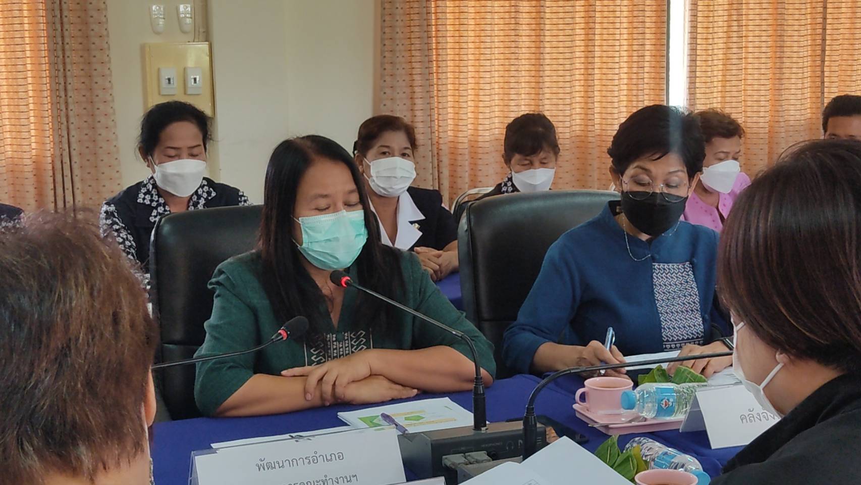 จังหวัดสุโขทัย ทำ 1 ต้องได้มากกว่า 1 ขานรับ นโยบายรัฐบาล เร่งขับเคลื่อนการขจัดความยากจนและพัฒนาคนทุกช่วงวัยอย่างยั่งยืนตามหลักปรัชญาของเศรษฐกิจพอเพียง สร้างคุณภาพชีวิตที่ดีให้ประชาชนชาวอำเภอศรีสำโรง จังหวัดสุโขทัย ให้ “อยู่รอด พอเพียง และยั่งยืน” ต่อไป