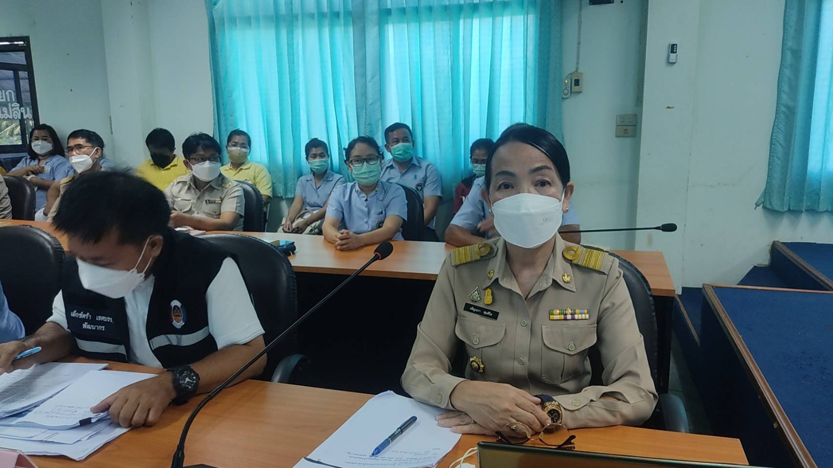 จังหวัดสุโขทัย ทำ 1 ต้องได้มากกว่า 1 ขานรับ นโยบายรัฐบาล เร่งขับเคลื่อนการขจัดความยากจนและพัฒนาคนทุกช่วงวัยอย่างยั่งยืนตามหลักปรัชญาของเศรษฐกิจพอเพียง สร้างคุณภาพชีวิตที่ดีให้ประชาชนชาวอำเภอศรีสัชนาลัย จังหวัดสุโขทัย ให้ “อยู่รอด พอเพียง และยั่งยืน” ต่อไป