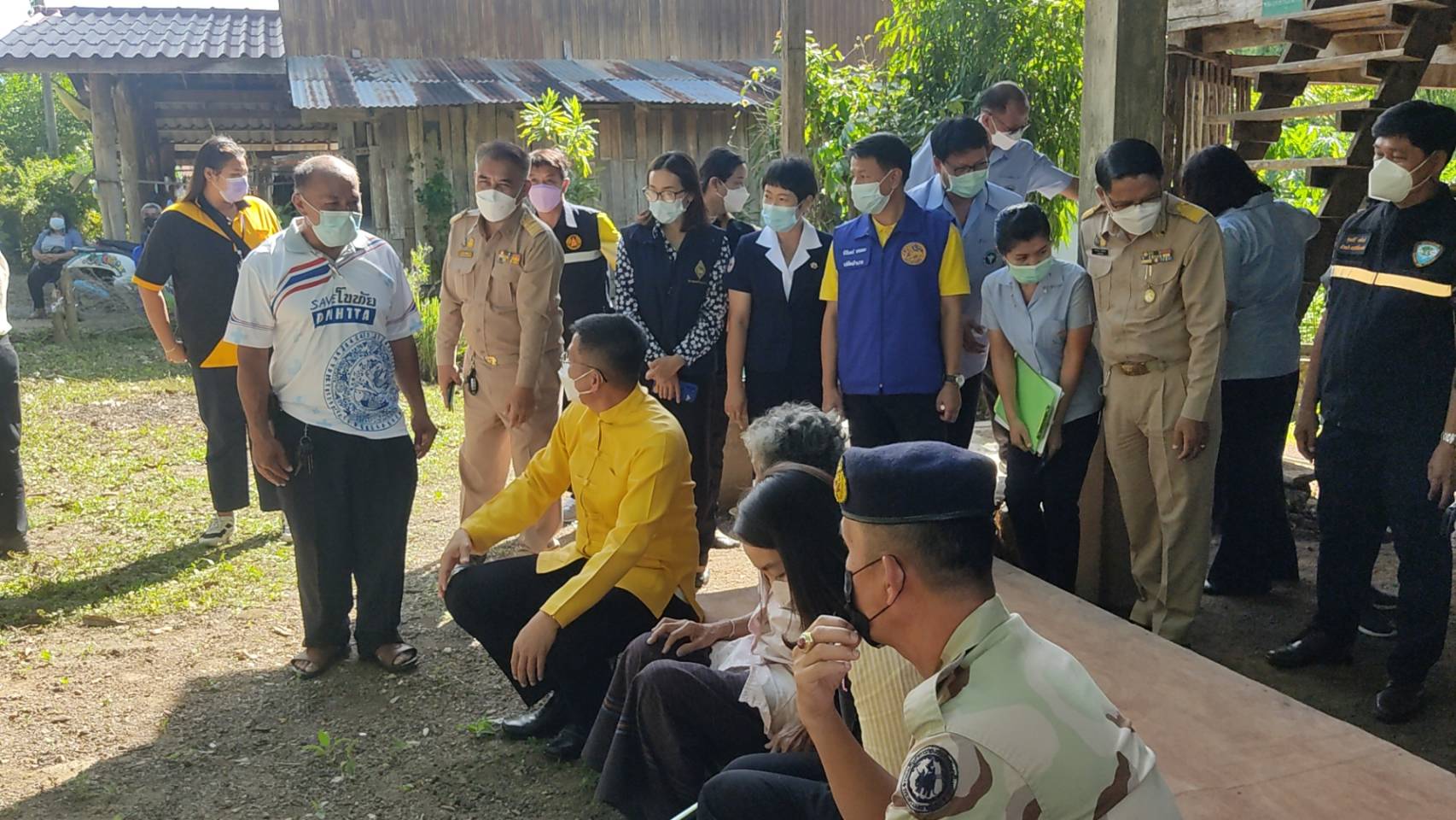 จังหวัดสุโขทัย ทำ 1 ต้องได้มากกว่า 1 ขานรับ นโยบายรัฐบาล เร่งขับเคลื่อนการขจัดความยากจนและพัฒนาคนทุกช่วงวัยอย่างยั่งยืนตามหลักปรัชญาของเศรษฐกิจพอเพียง สร้างคุณภาพชีวิตที่ดีให้ประชาชนชาวอำเภอศรีสัชนาลัย จังหวัดสุโขทัย ให้ “อยู่รอด พอเพียง และยั่งยืน” ต่อไป