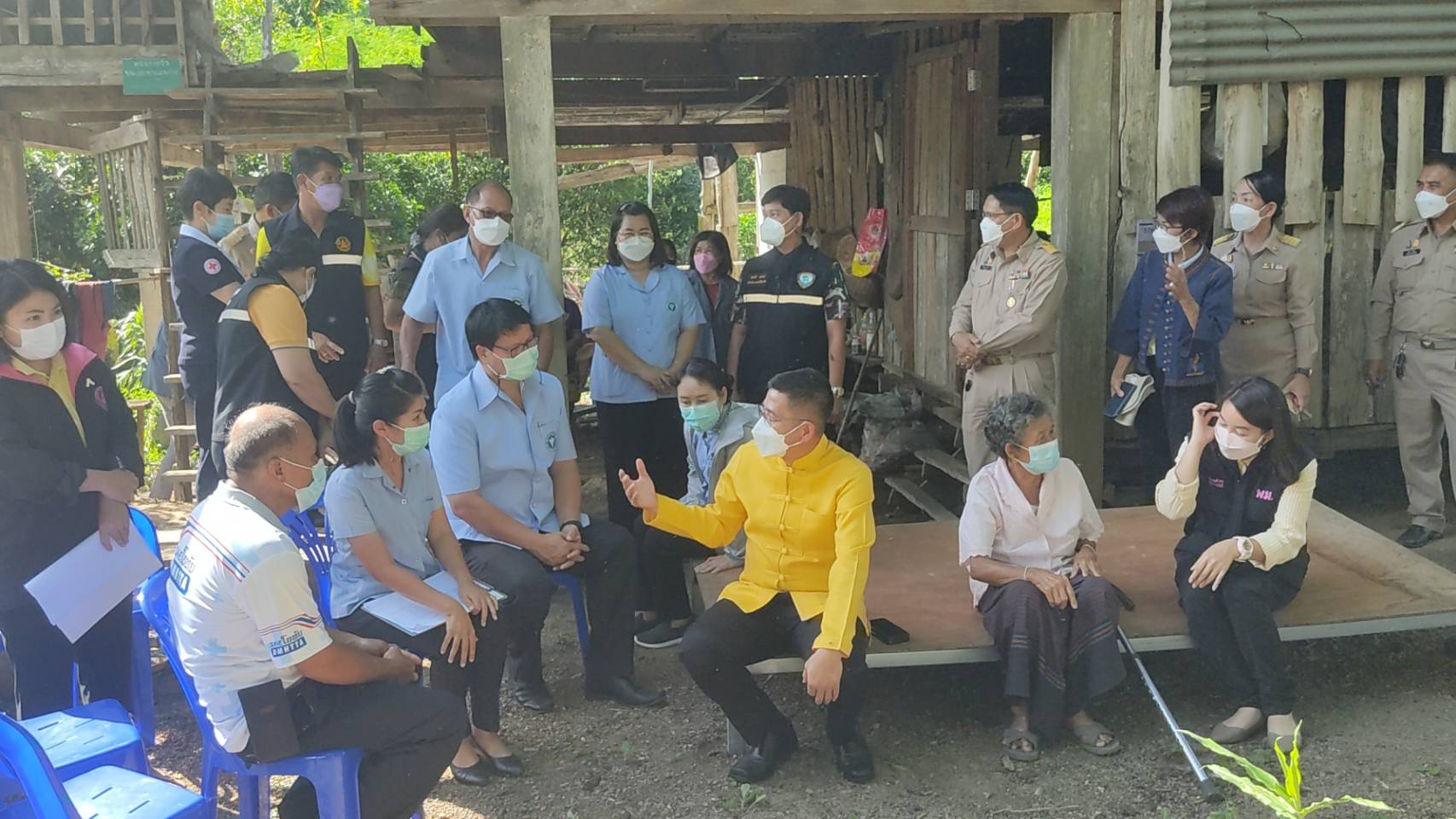 จังหวัดสุโขทัย ทำ 1 ต้องได้มากกว่า 1 ขานรับ นโยบายรัฐบาล เร่งขับเคลื่อนการขจัดความยากจนและพัฒนาคนทุกช่วงวัยอย่างยั่งยืนตามหลักปรัชญาของเศรษฐกิจพอเพียง สร้างคุณภาพชีวิตที่ดีให้ประชาชนชาวอำเภอศรีสัชนาลัย จังหวัดสุโขทัย ให้ “อยู่รอด พอเพียง และยั่งยืน” ต่อไป